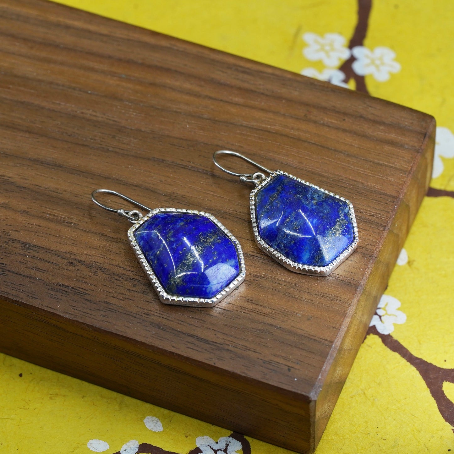 Vintage sterling 925 silver earrings with lapis lazuli nugget and beads