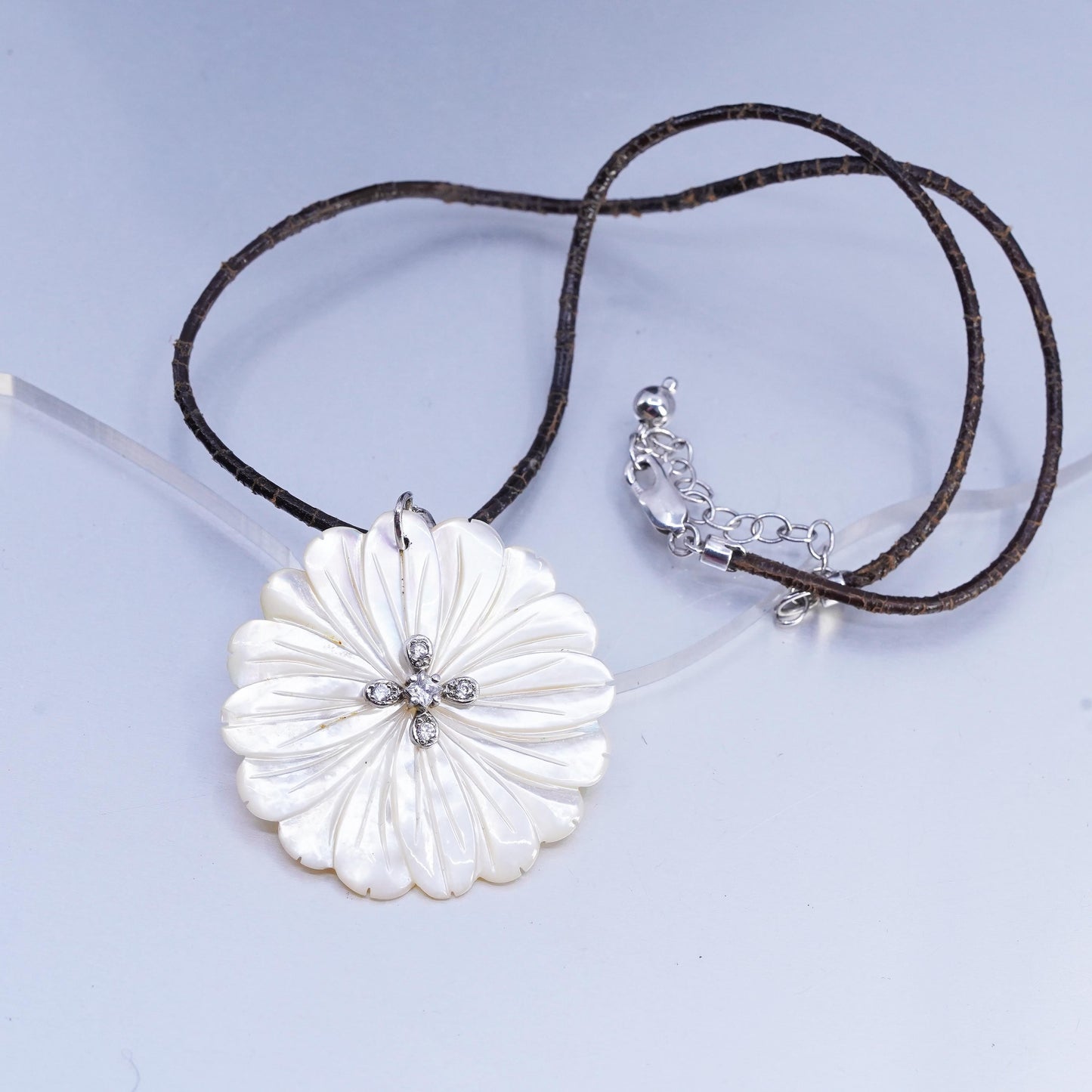 16+2", 925 Sterling Silver Leather Necklace carved mother of pearl flower cz