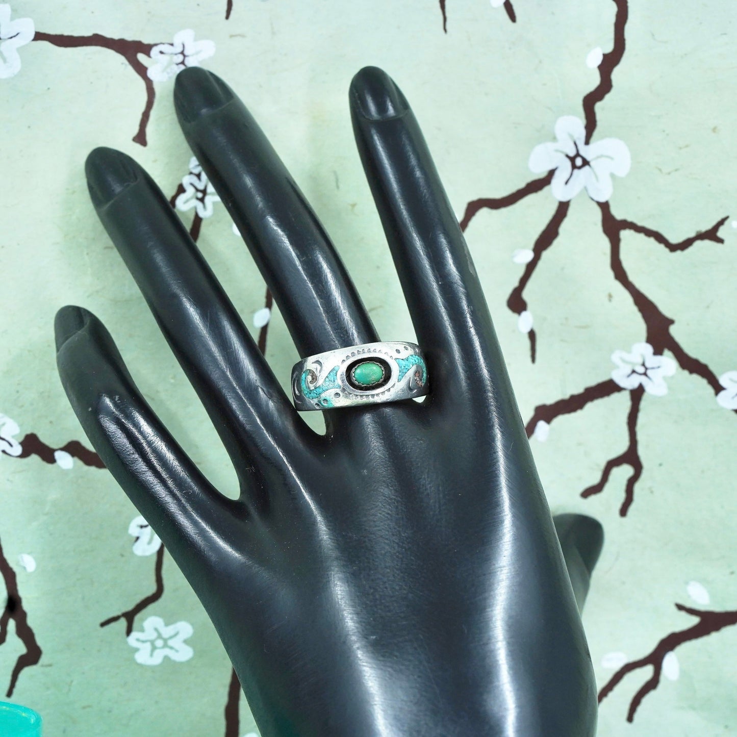 Size 11.5, vintage southwestern Sterling silver ring, 925 band turquoise chip