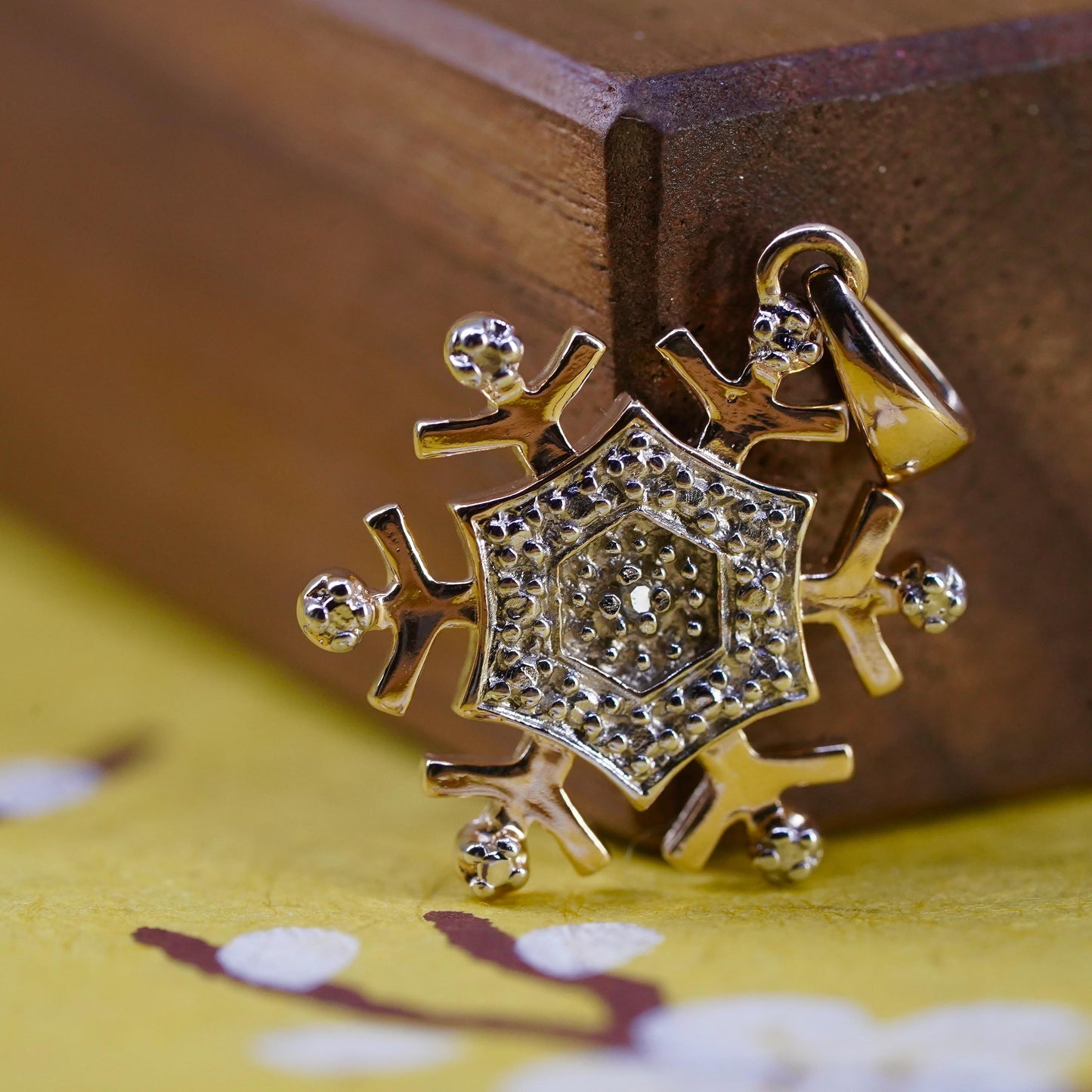 Vintage gold plated sterling 925 silver snowflake charm pendant with diamond