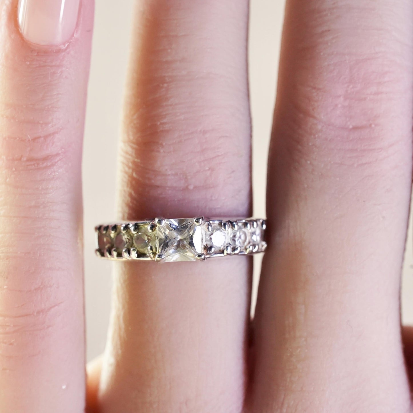 Size 7, Sterling silver ring, 925 silver with square cut CZ cluster details