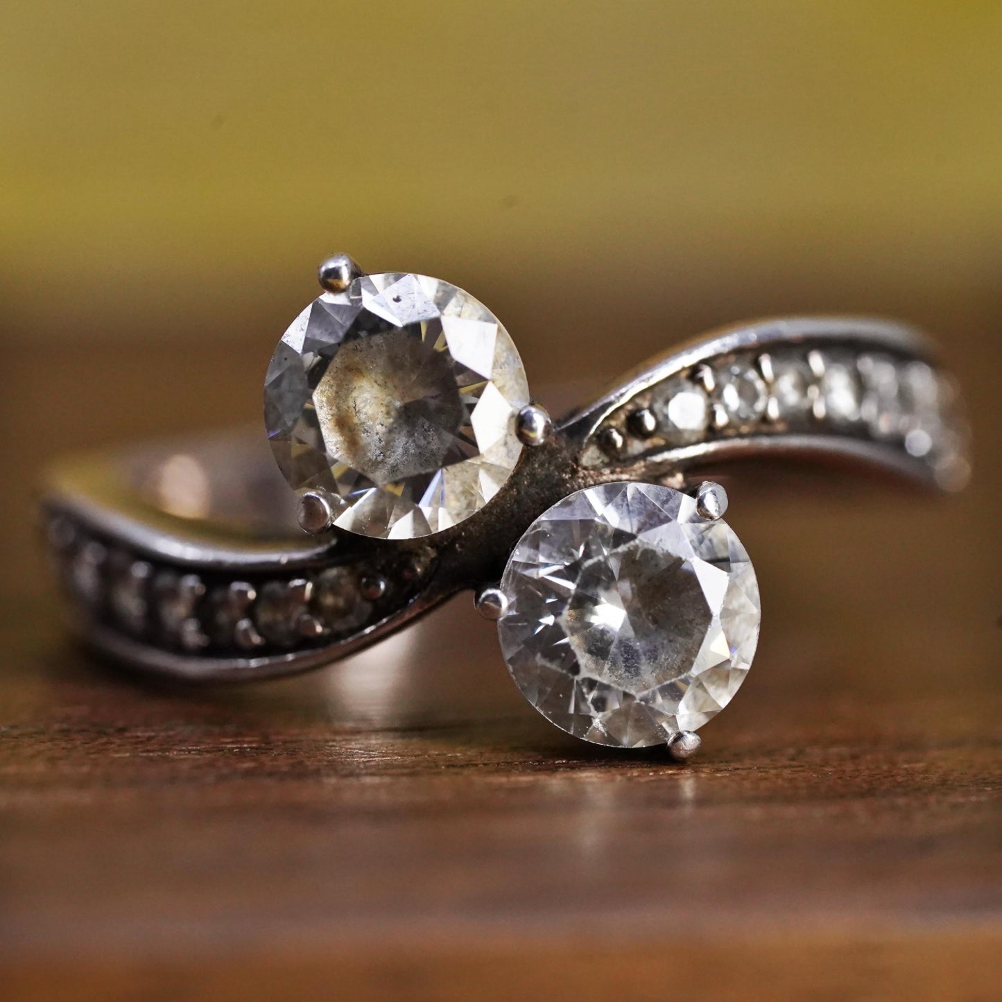 Size 7, vintage Sterling 925 silver anniversary engagement ring with cluster cz