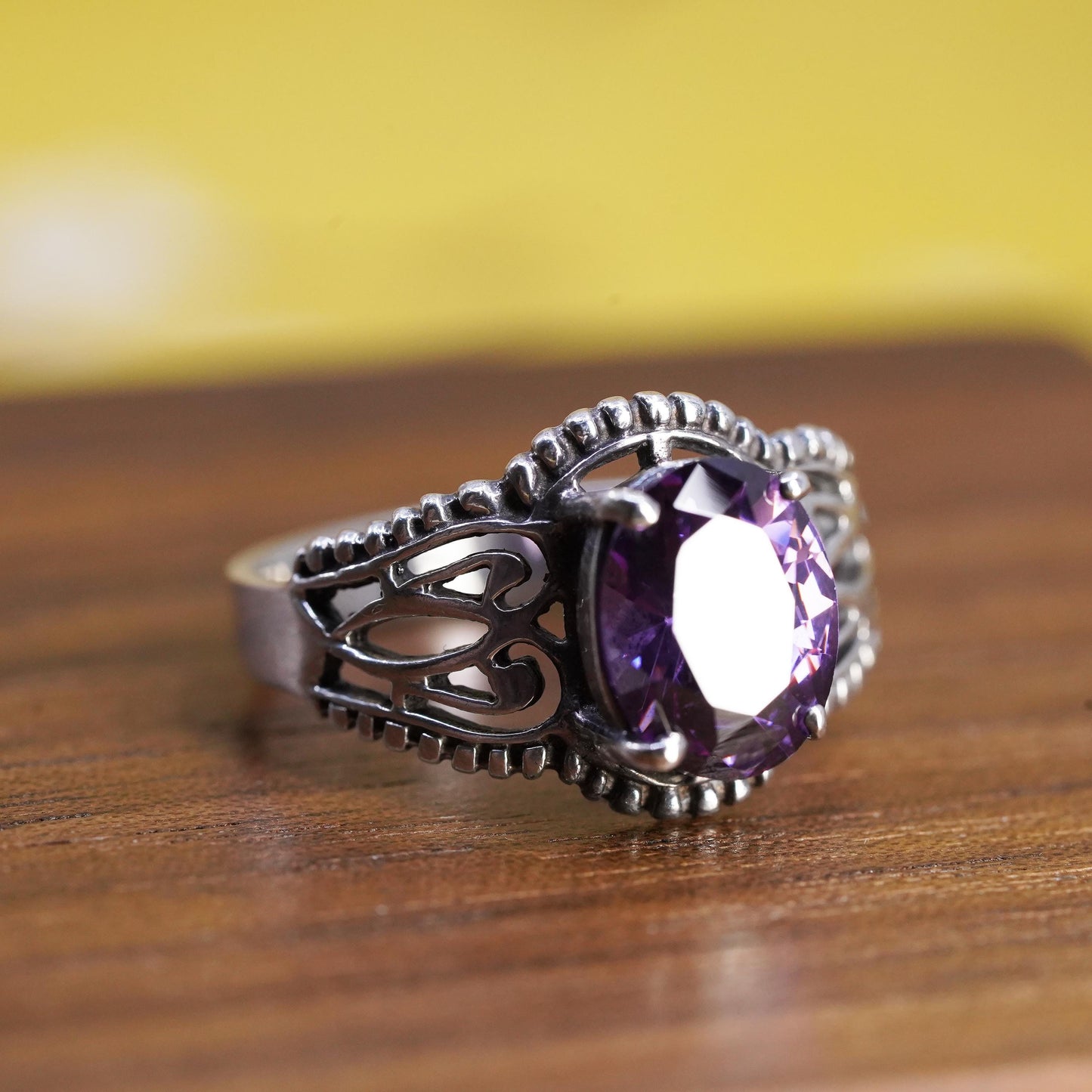 Size 8, Vintage Sterling Silver Handmade ring, 925 filigree band with amethyst