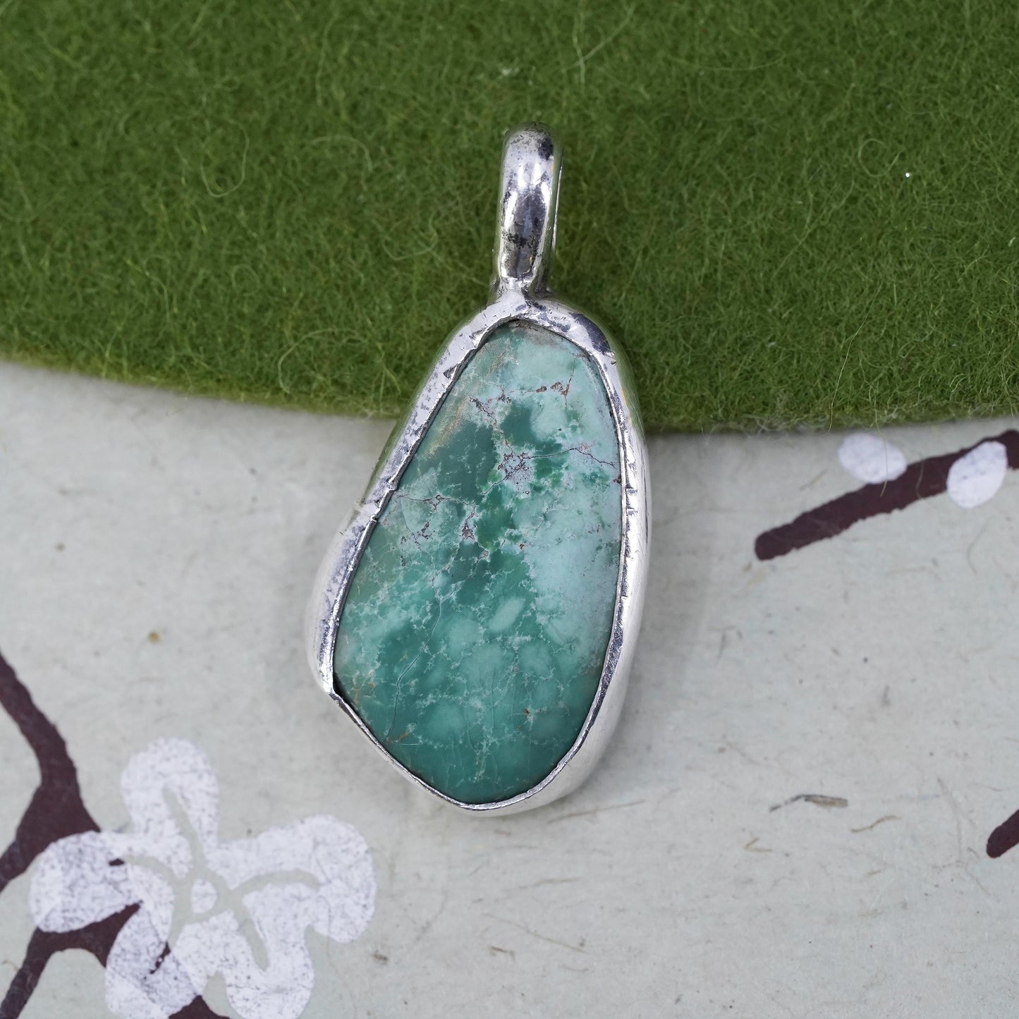 Native American Navajo Sterling 925 silver handmade pendant with turquoise