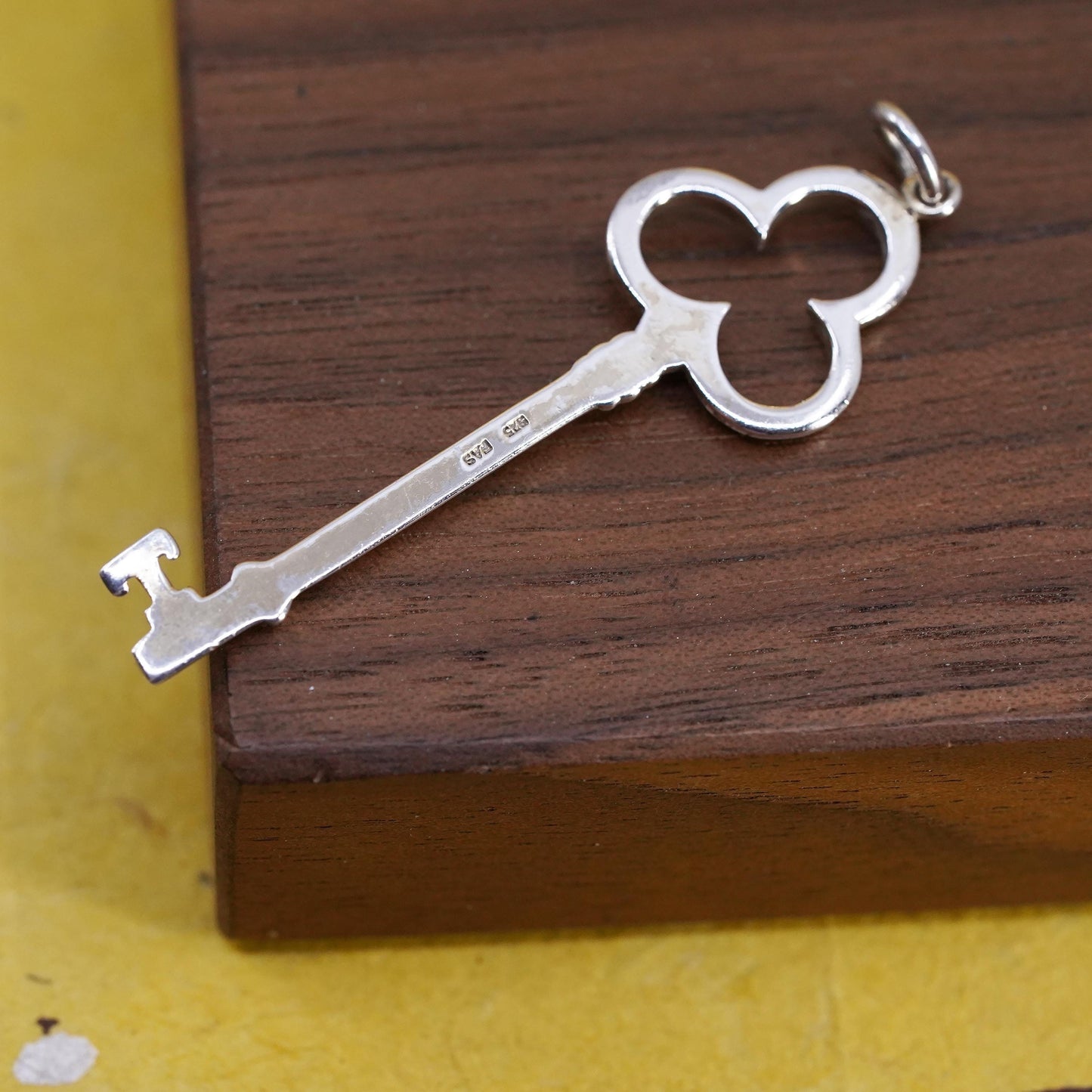 Vintage Sterling silver handmade pendant, 925 clover leaf key charm