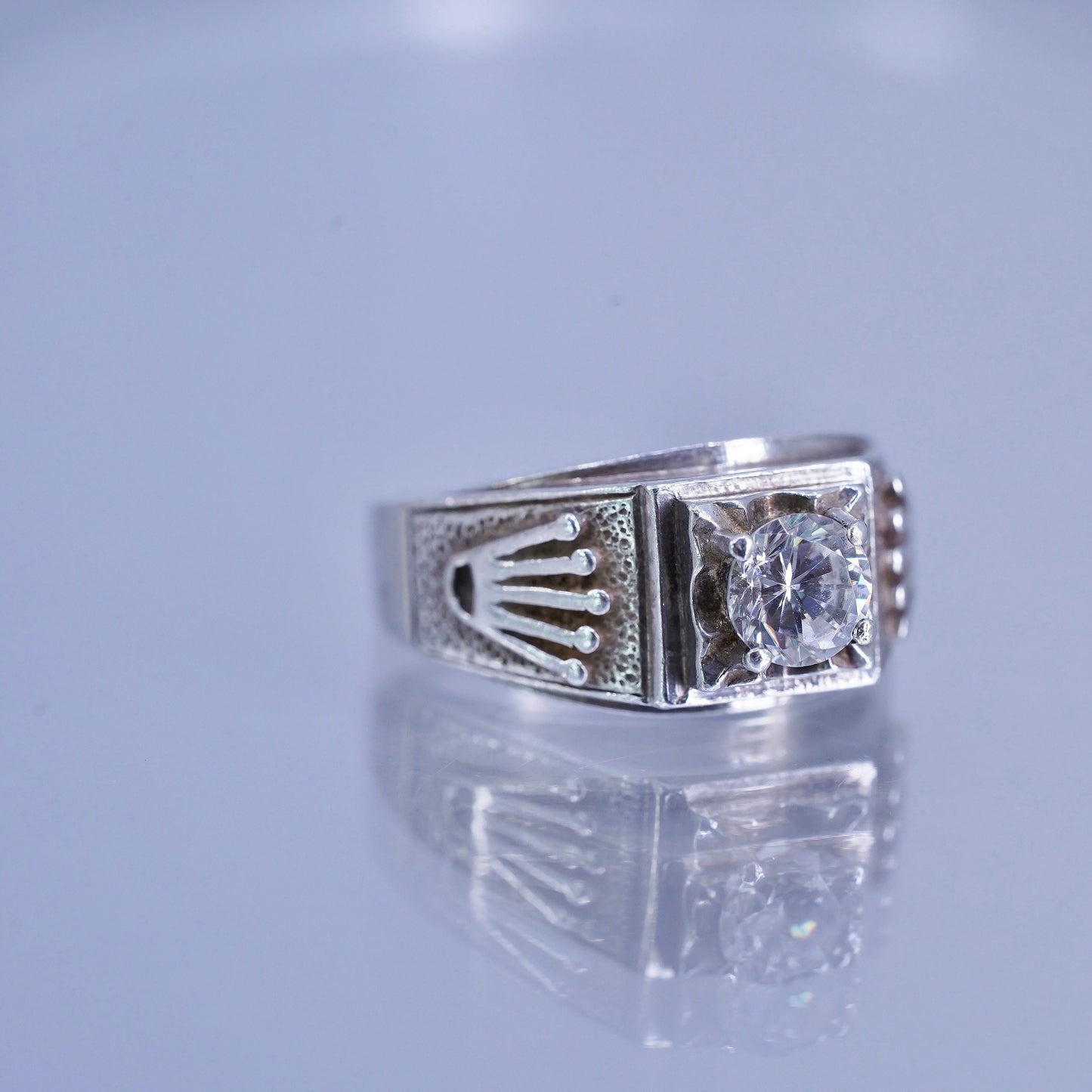 Size 6.5, vintage Sterling 925 silver handmade statement ring with Cz