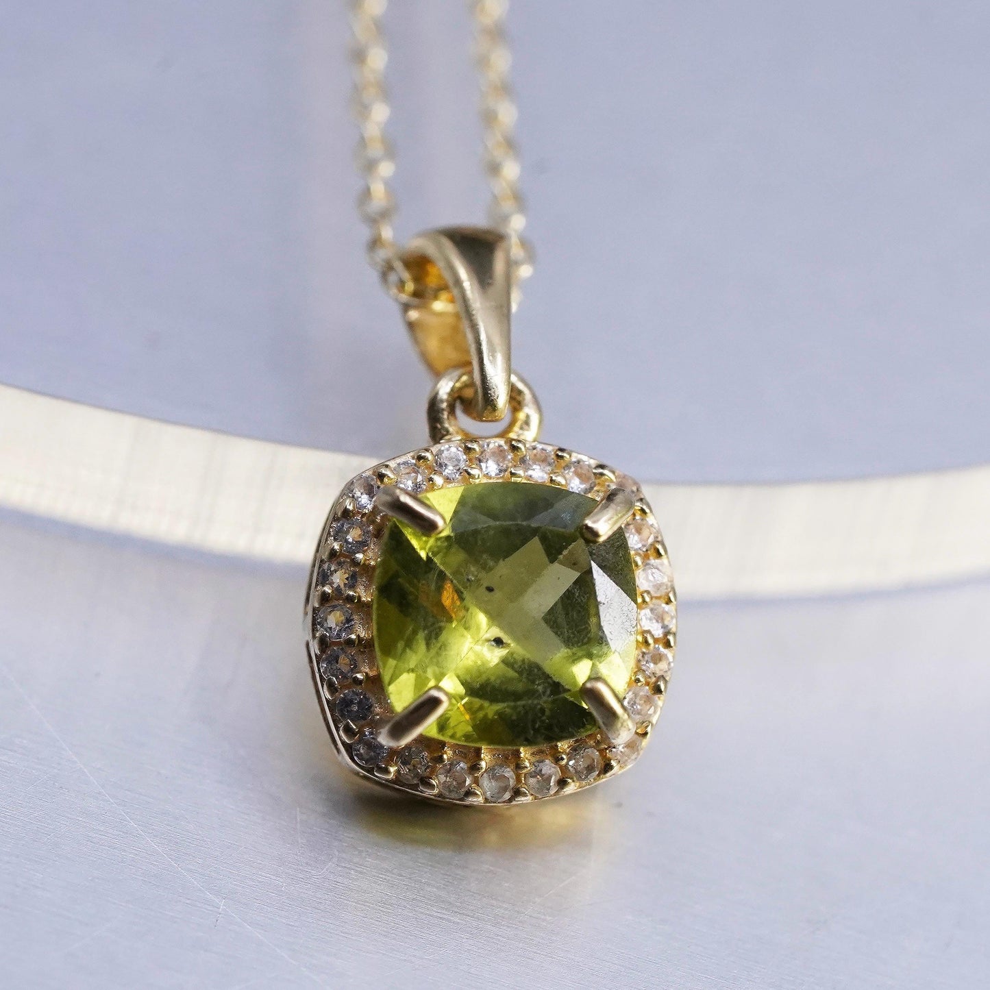 16+2", vermeil gold plated Sterling 925 silver circle necklace peridot pendant