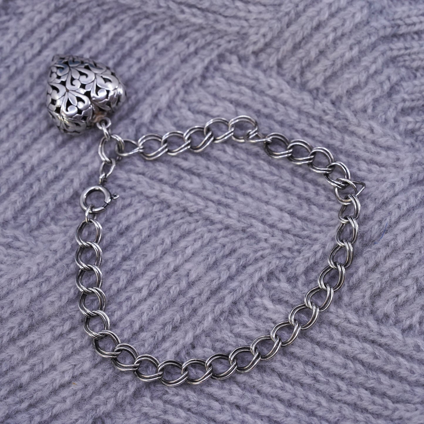7.5", Sterling silver bracelet, 925 double curb chain with filigree heart charm