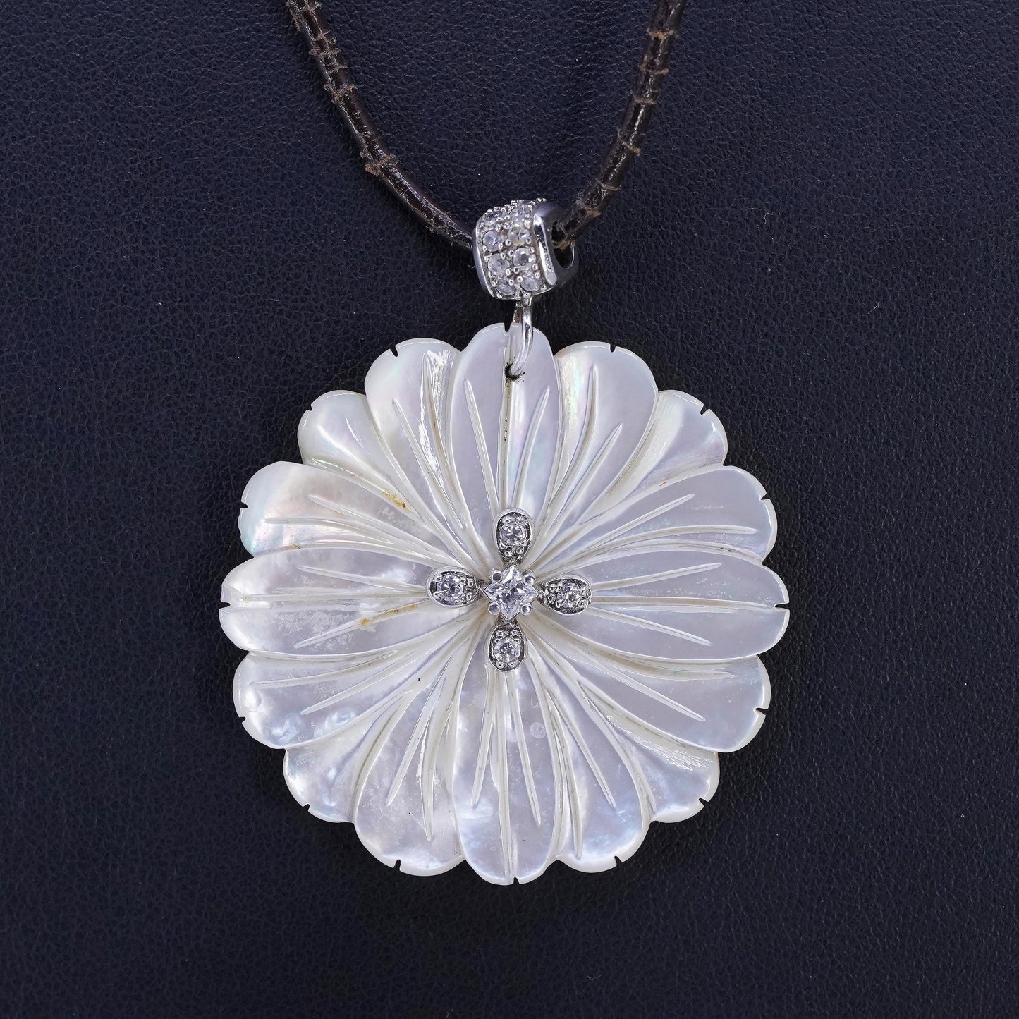 16+2", 925 Sterling Silver Leather Necklace carved mother of pearl flower cz
