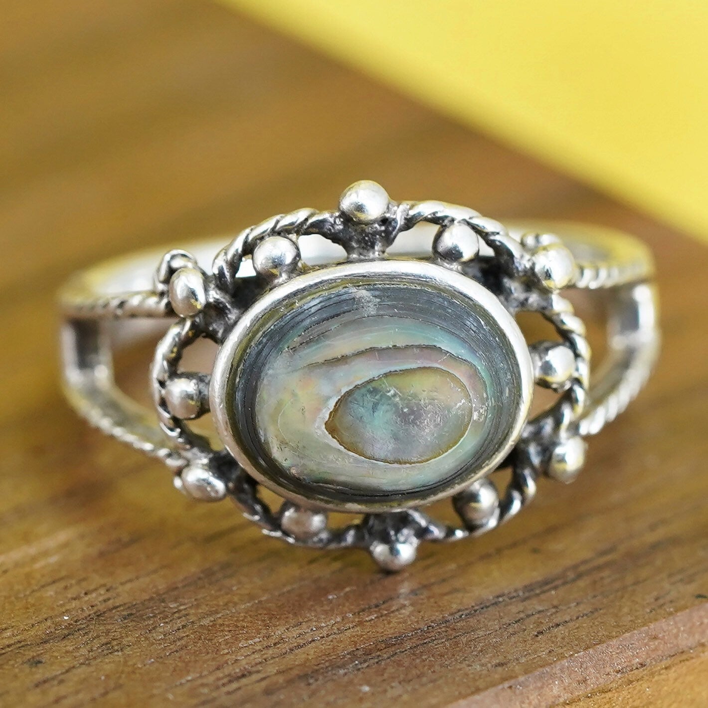Size 7, vintage sterling 925 silver handmade filigree ring with abalone