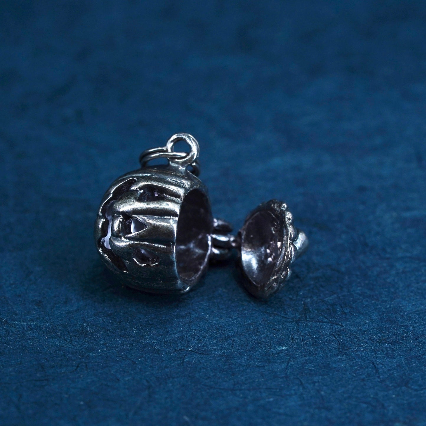 Vintage Sterling silver pumpkin prayer box pendant, 925 locket charm