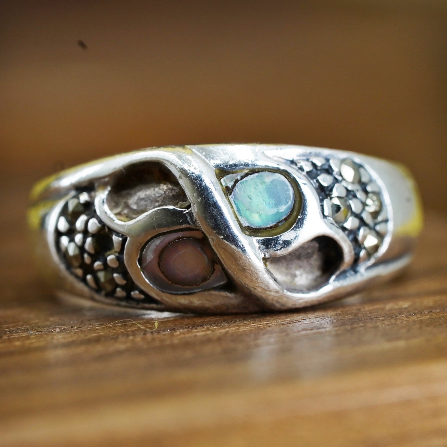 Size 6.5, vintage sterling 925 silver handmade band ring with abalone