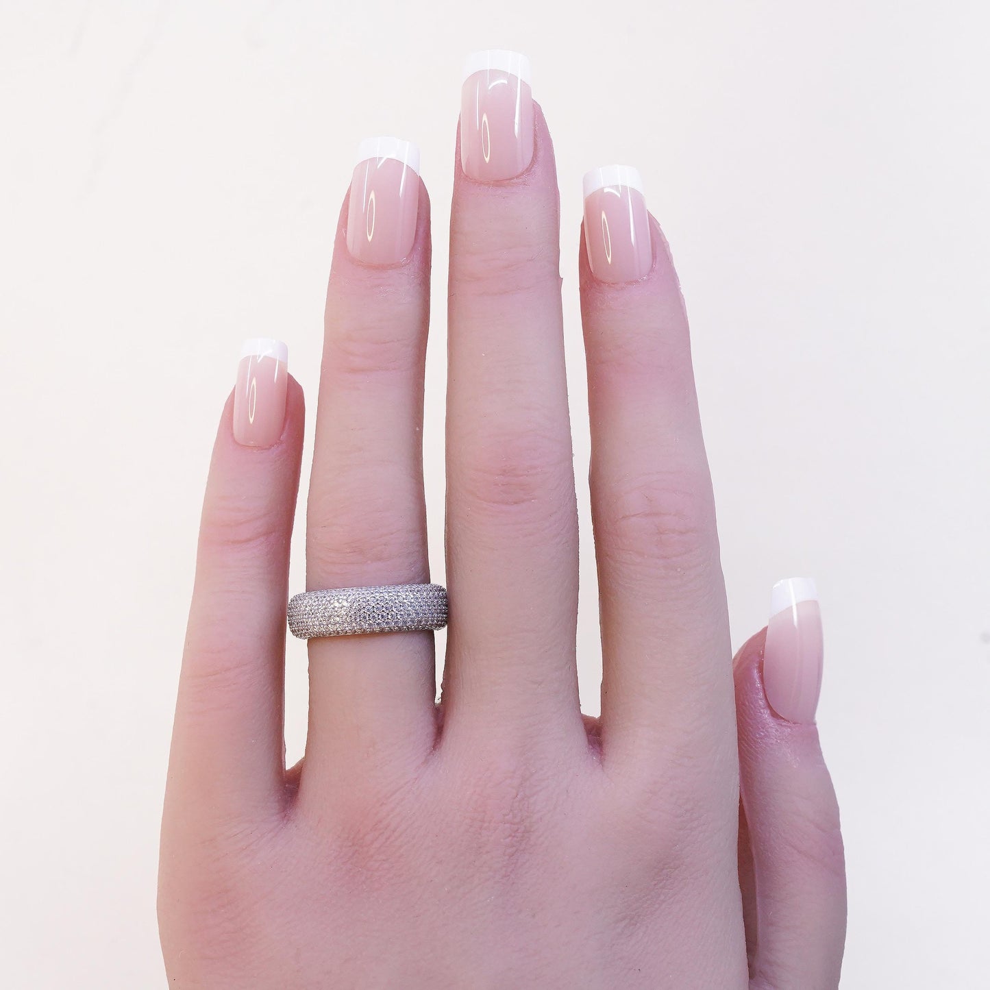 Size 6.5, Vintage Sterling silver fashion ring, 925 silver band with cluster cz