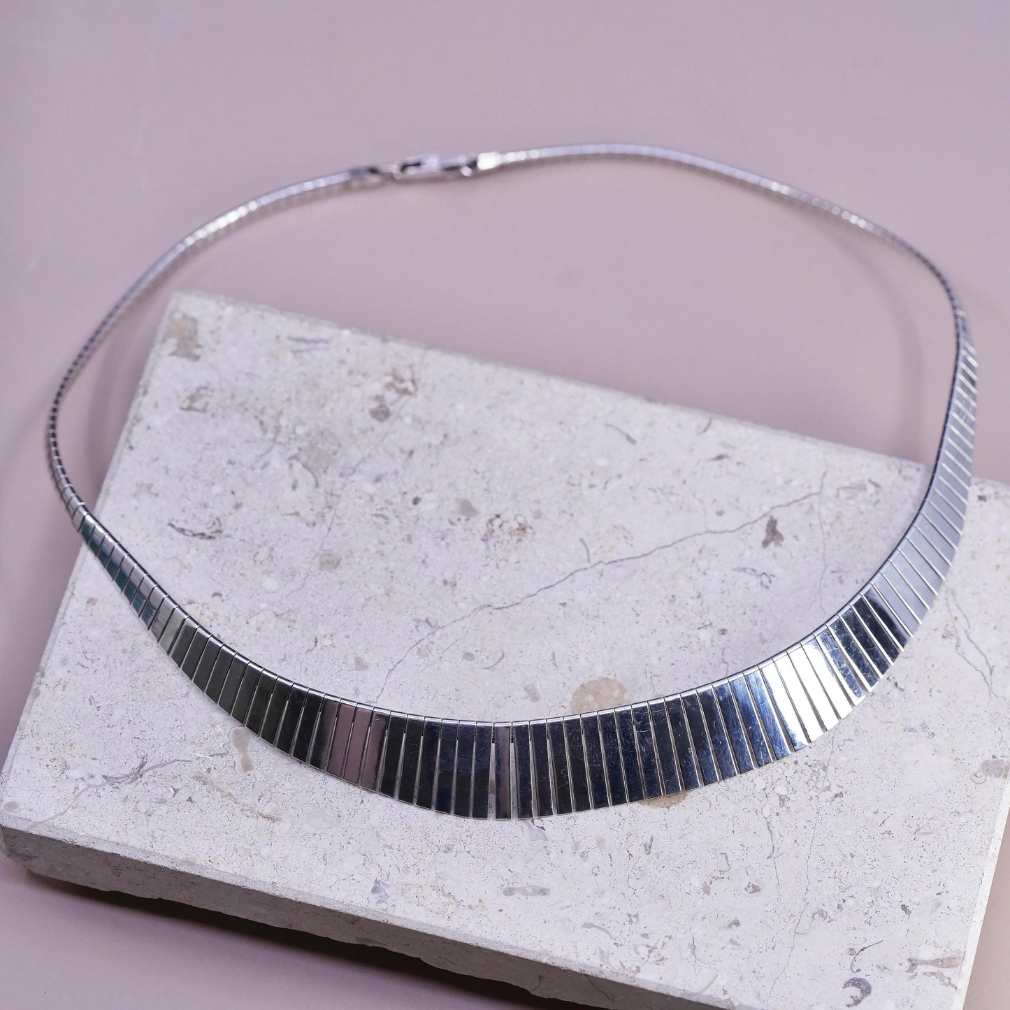 17", vintage Italian Sterling silver necklace, 925 herringbone Cleopatra chain