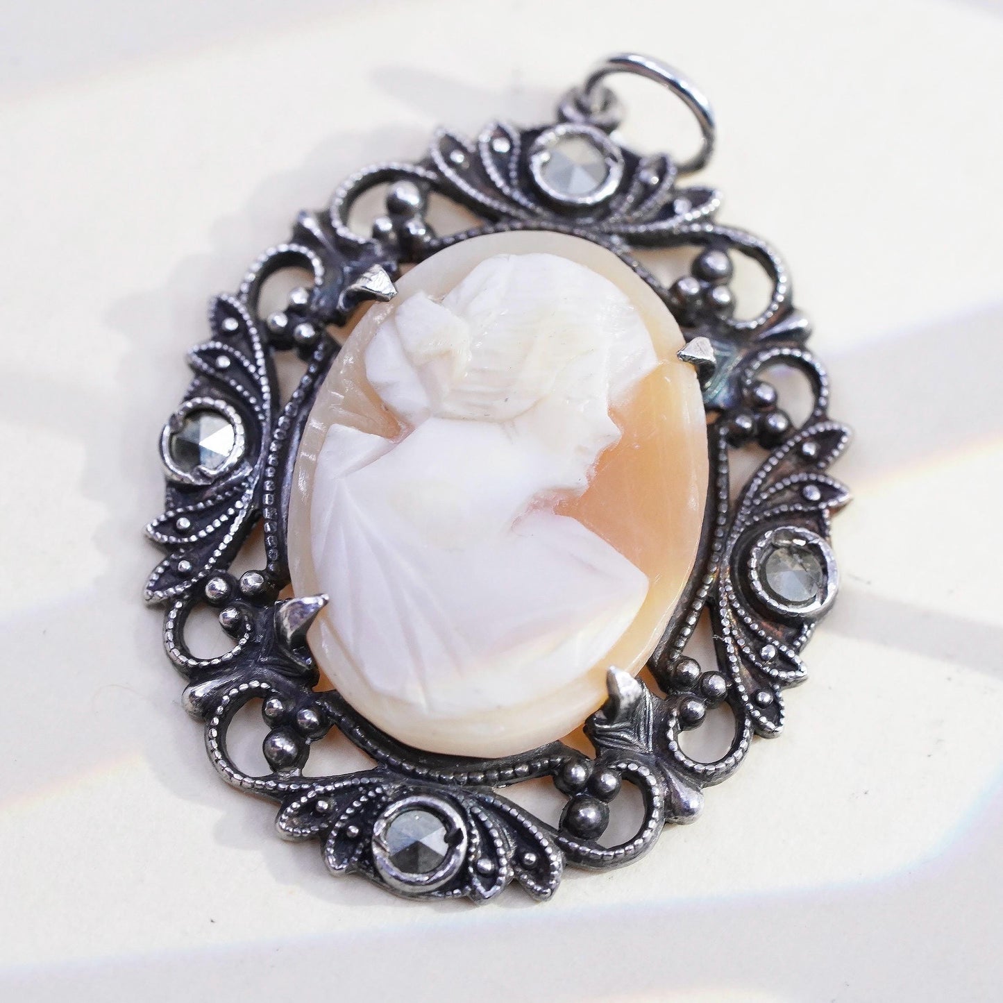 VTG Sterling 925 silver pendant mother of pearl cameo lady cluster marcasites