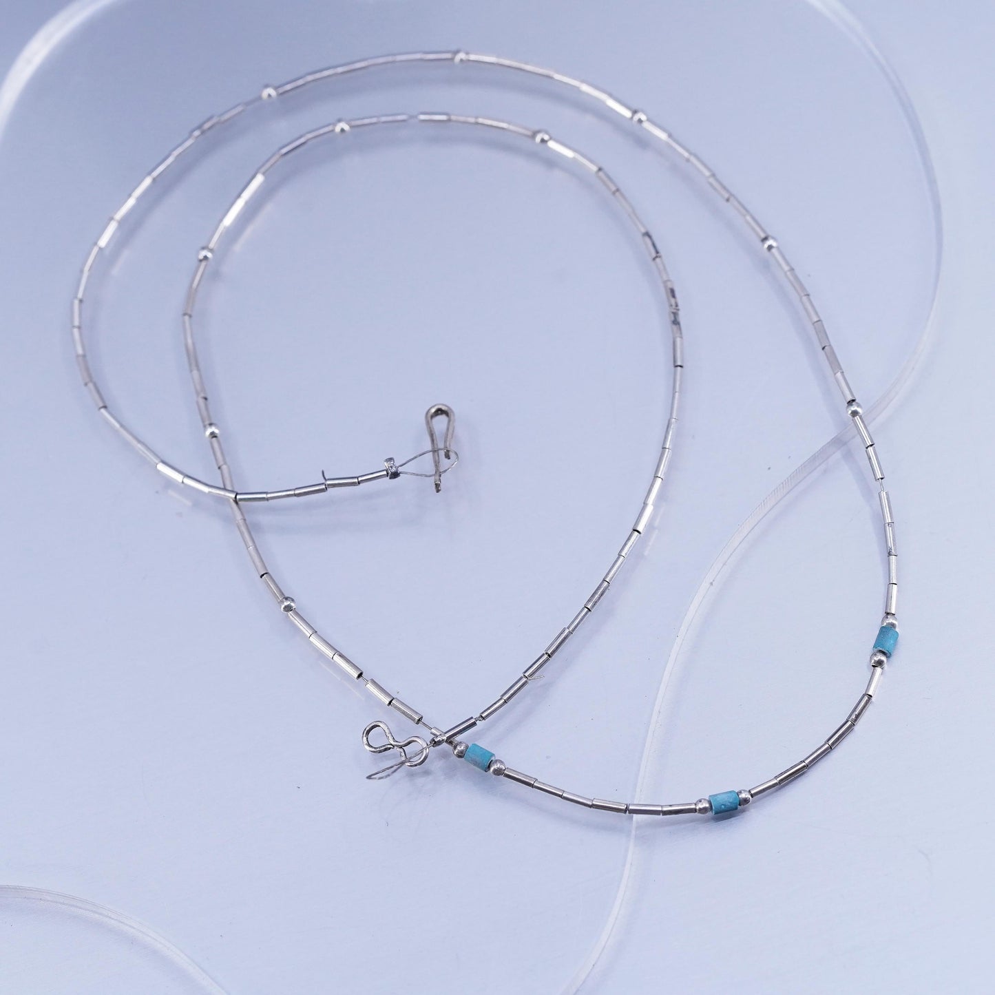 22”, Native American Sterling 925 liquid silver necklace with turquoise beads