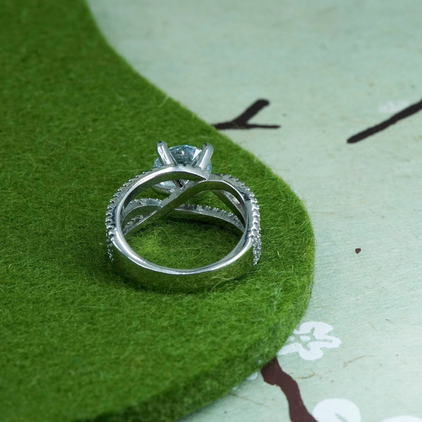 Size 6, vintage sterling silver engagement ring with cluster cz