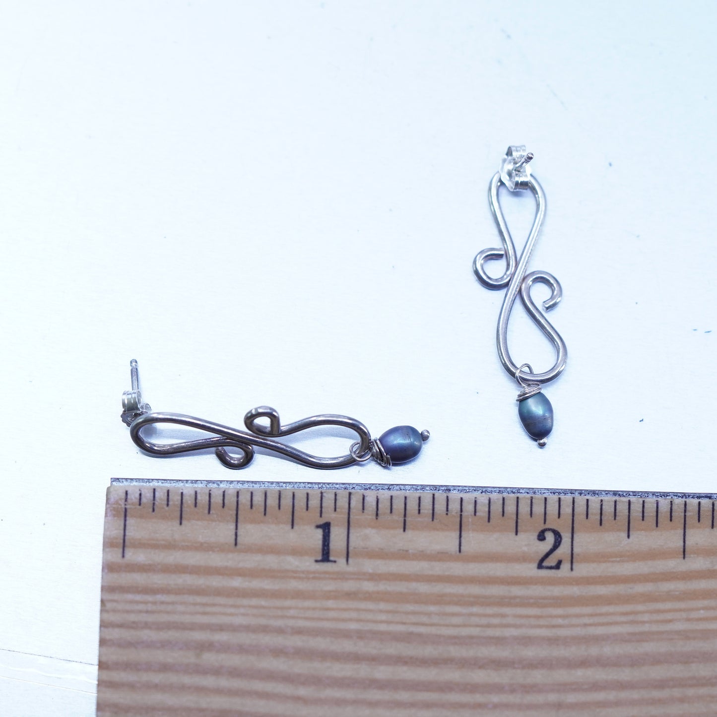 Vintage Sterling 925 silver handmade spiral earrings with black pearl