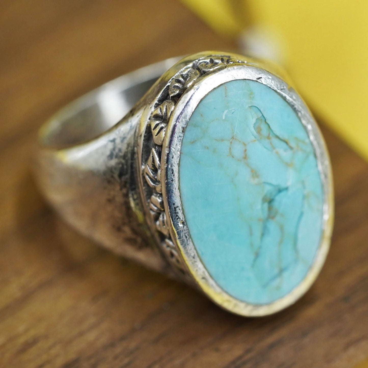 Size 6, vintage Sterling 925 silver handmade ring with oval turquoise inlay