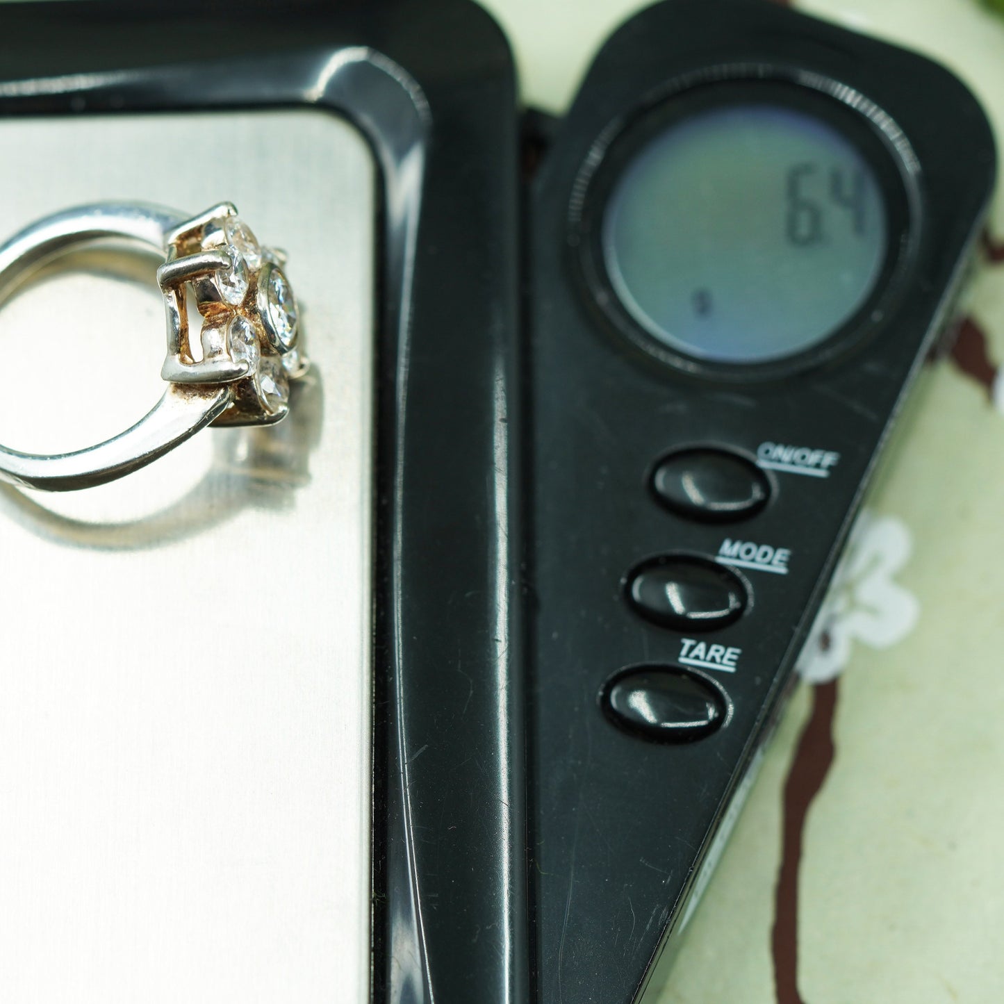 Size 7, vtg 925. Sterling silver flower ring with cluster CZ, engagement ring