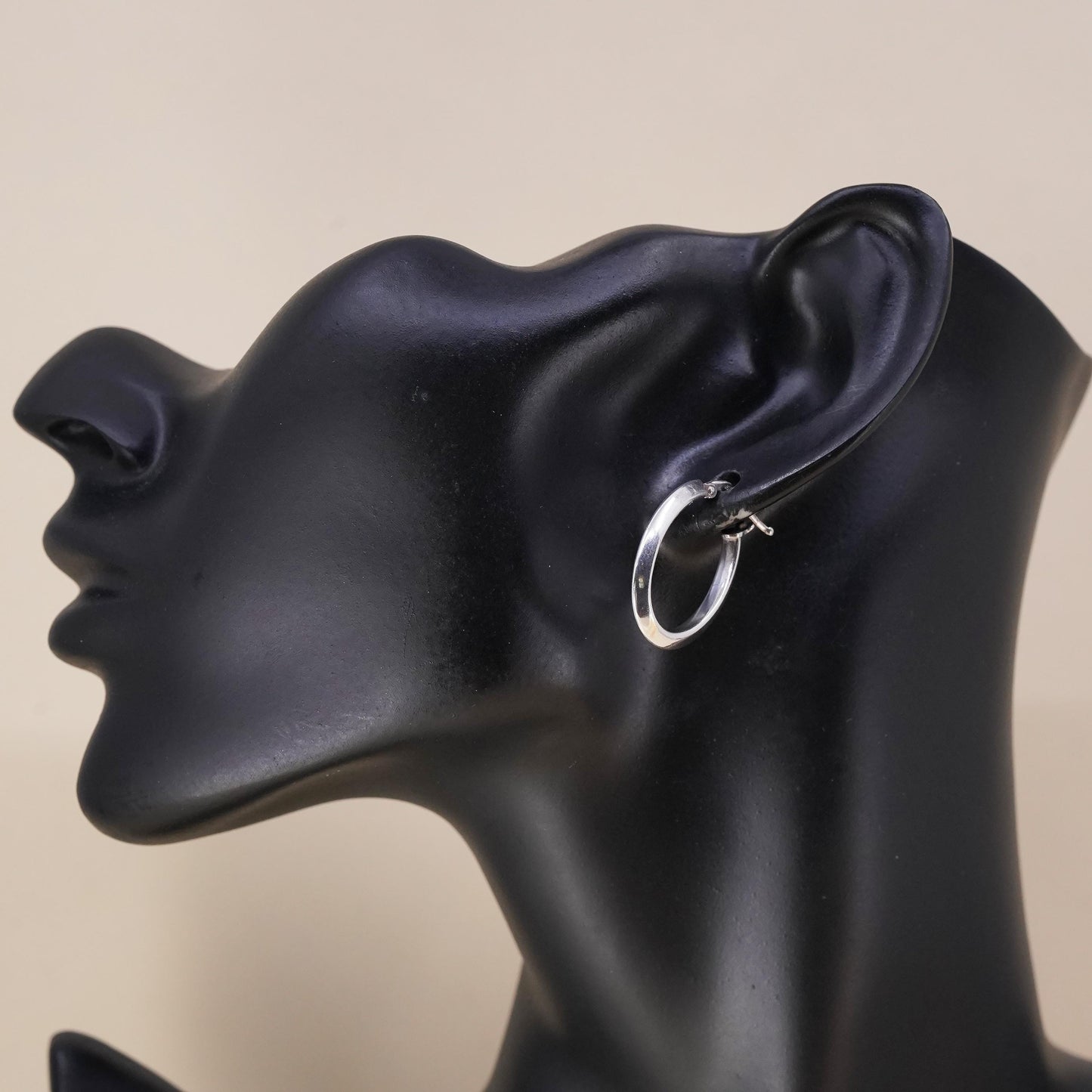 1", Vintage sterling silver oval single earring, minimalist primitive hoop