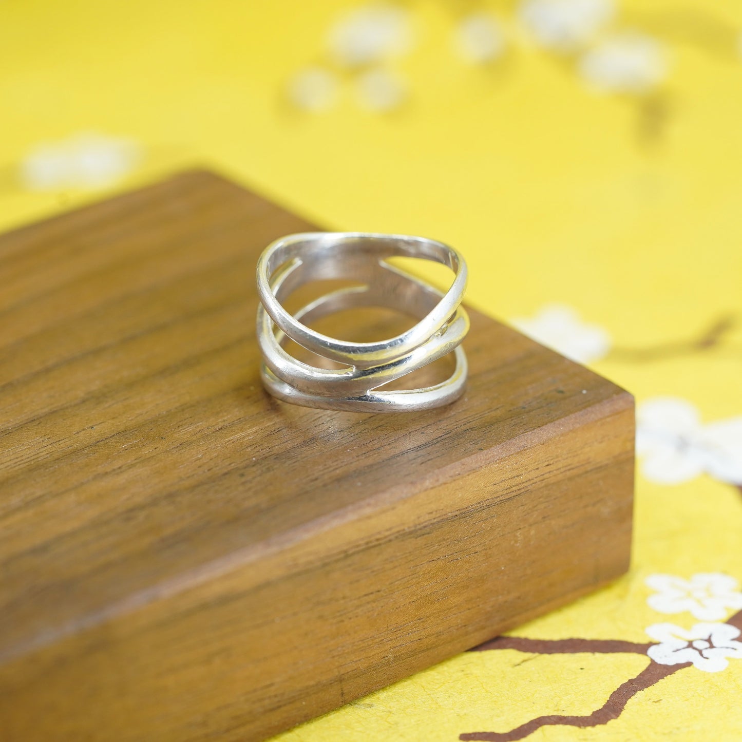 Size 7.5, vintage Sterling silver handmade ring, Modern 925 wavy band