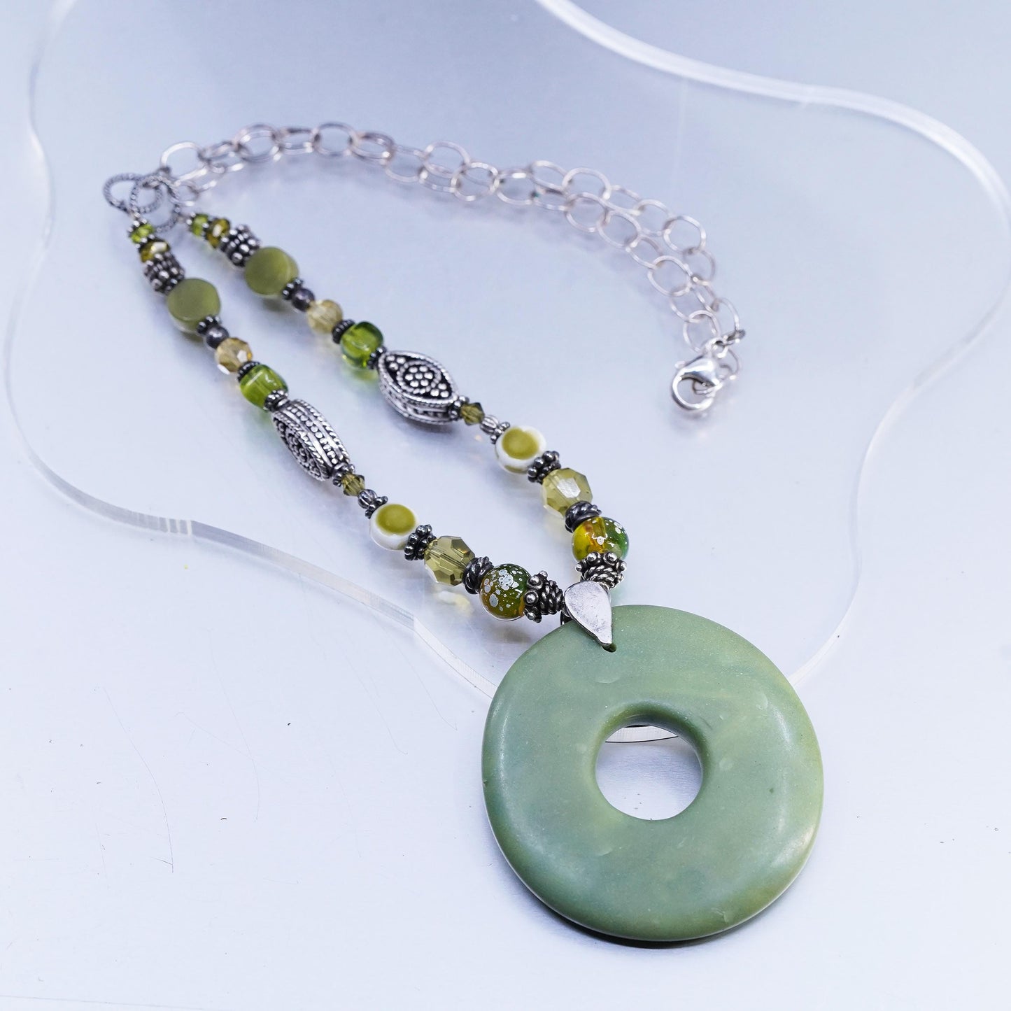 19" Sterling 925 silver flatten oval chain necklace jade looking rubber pendant