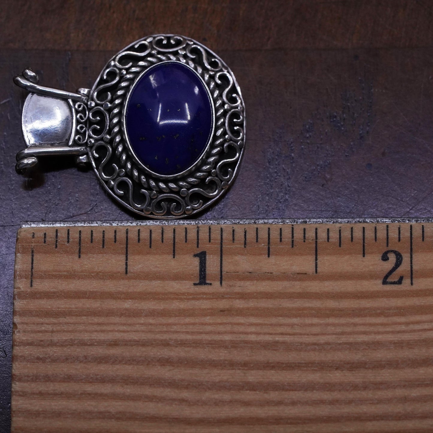 Vintage Sterling silver 925 handmade pendant, with oval lapis lazuli and wired