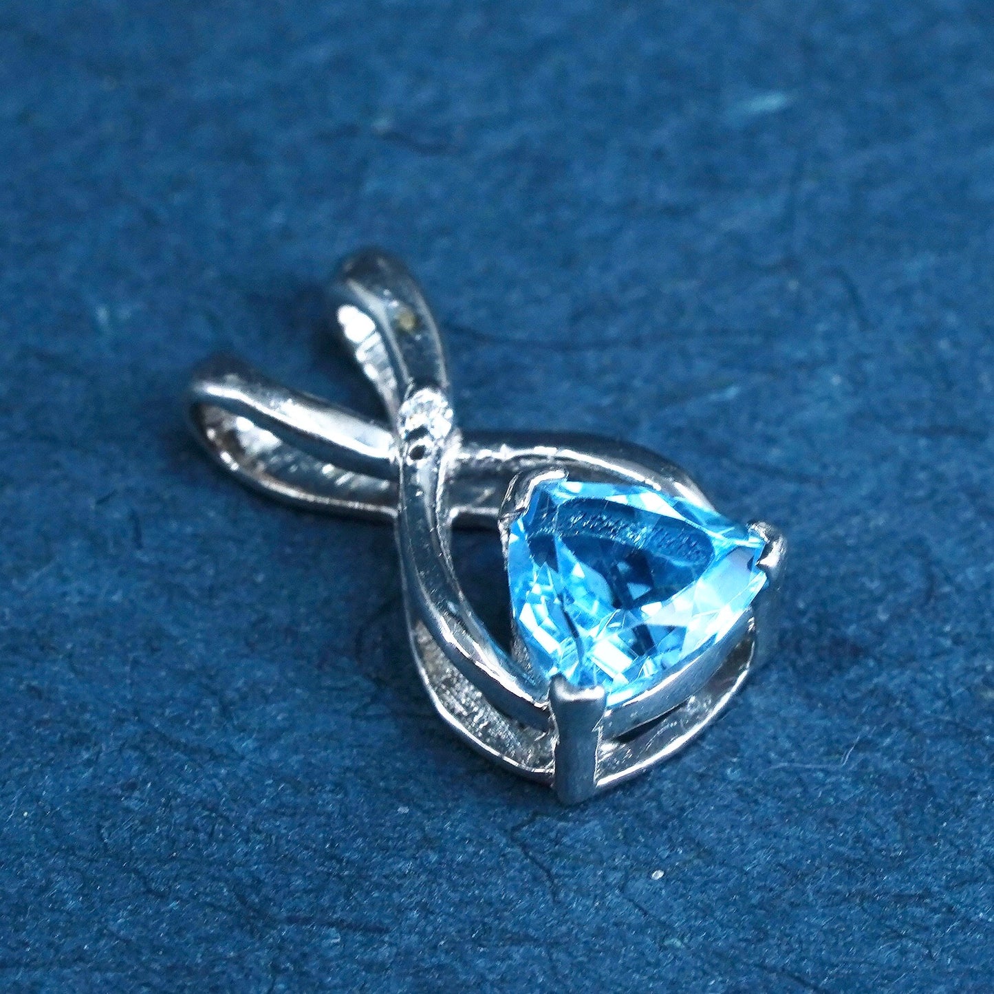 Vintage sterling 925 silver handmade pendant with blue topaz stone