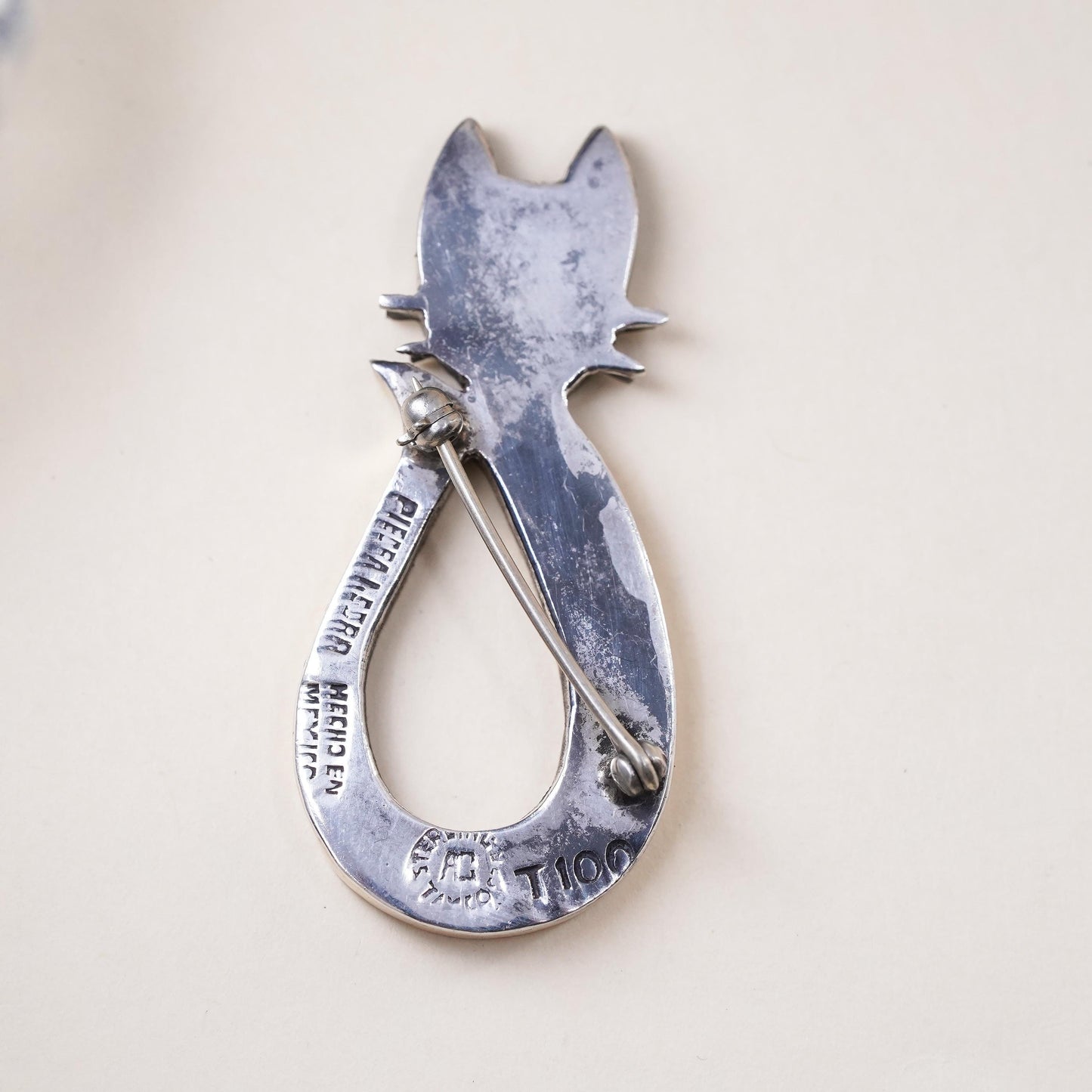 Mexican Hecho en two tone sterling silver pendant, 925 Aztec cat kitty brooch