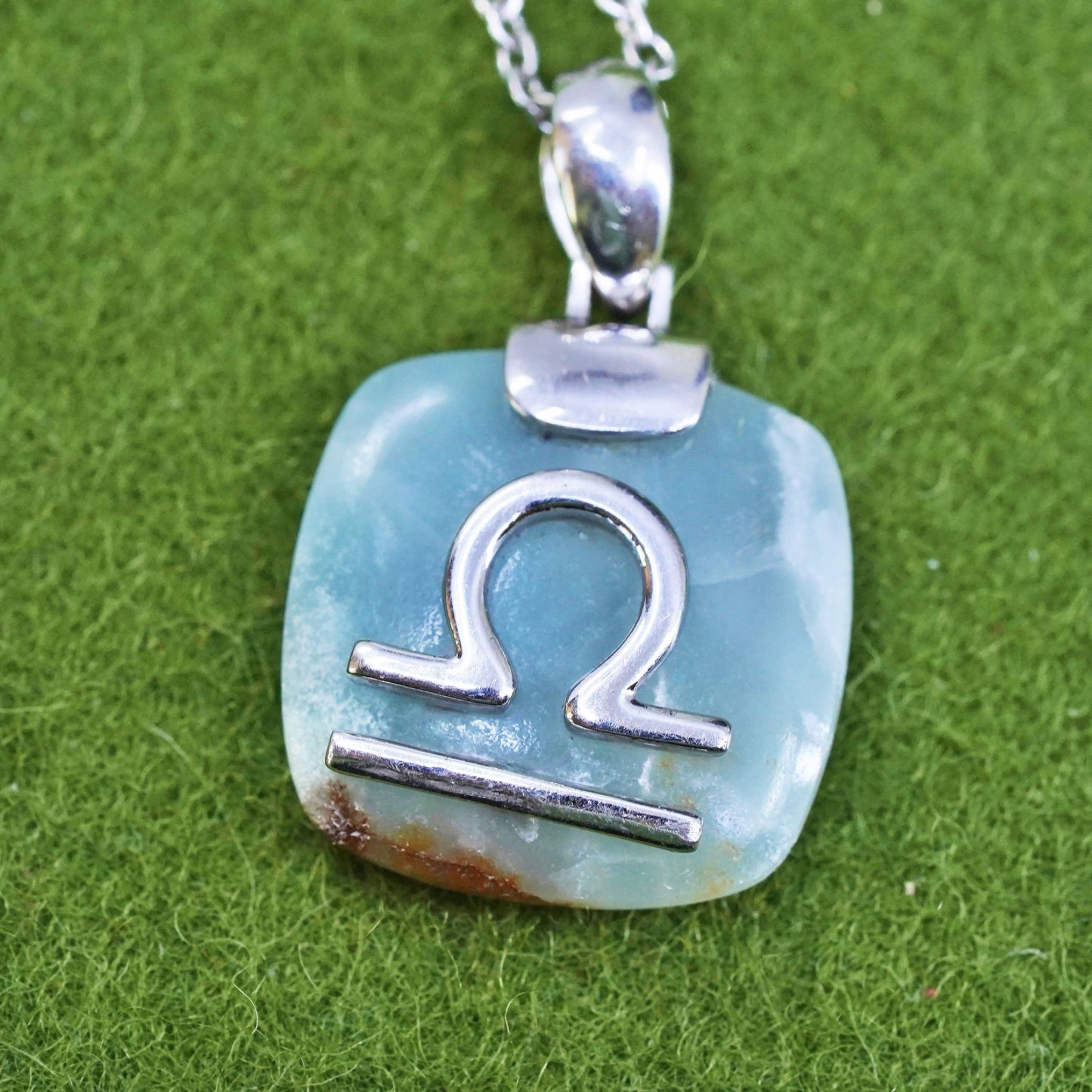 18+2”, Lucas Lameth Luc 925 Sterling Silver necklace with Omega jade pendant