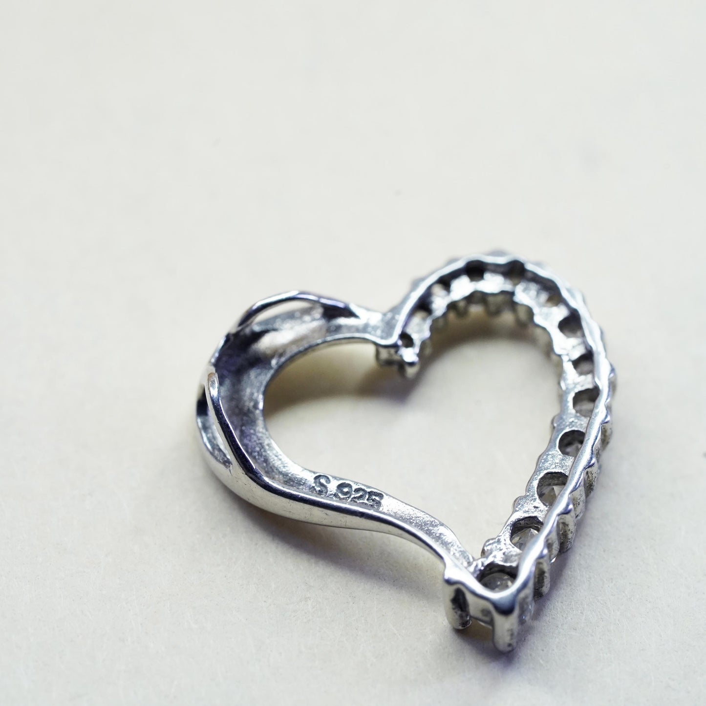 Vintage sterling 925 silver heart pendant round with cut clear Cz
