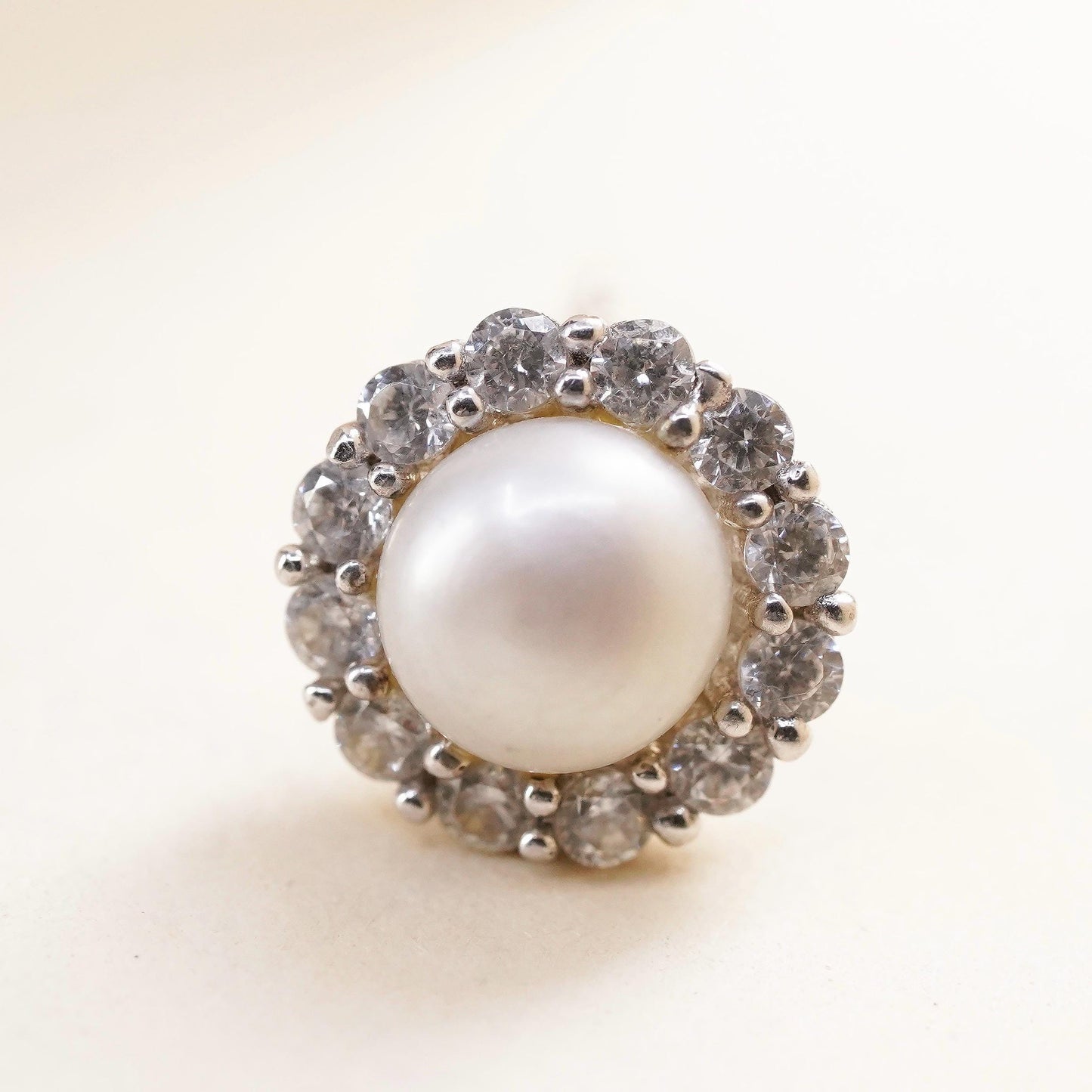 Vintage single earring. Sterling 925 silver pearl stud with cz around details