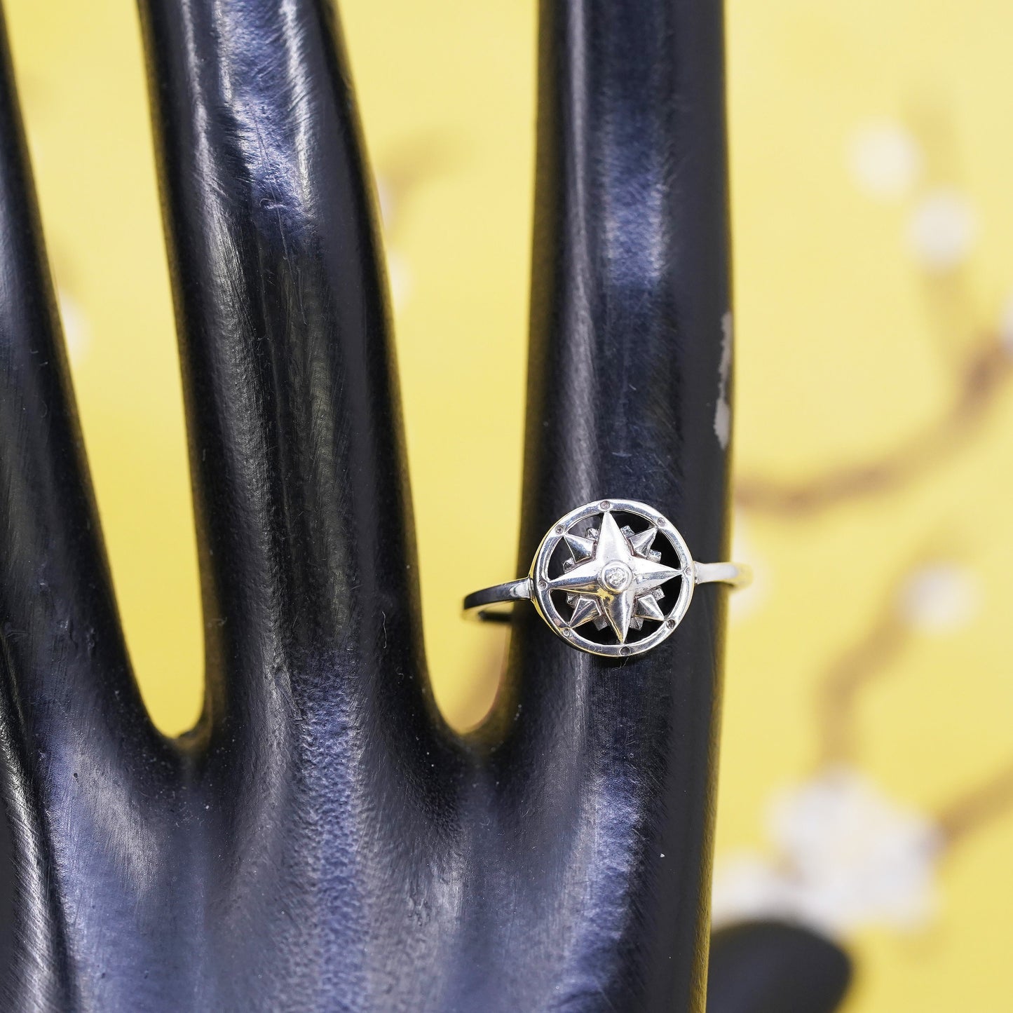 Size 6, vintage Sterling silver handmade star ring, 925 compass band with cz
