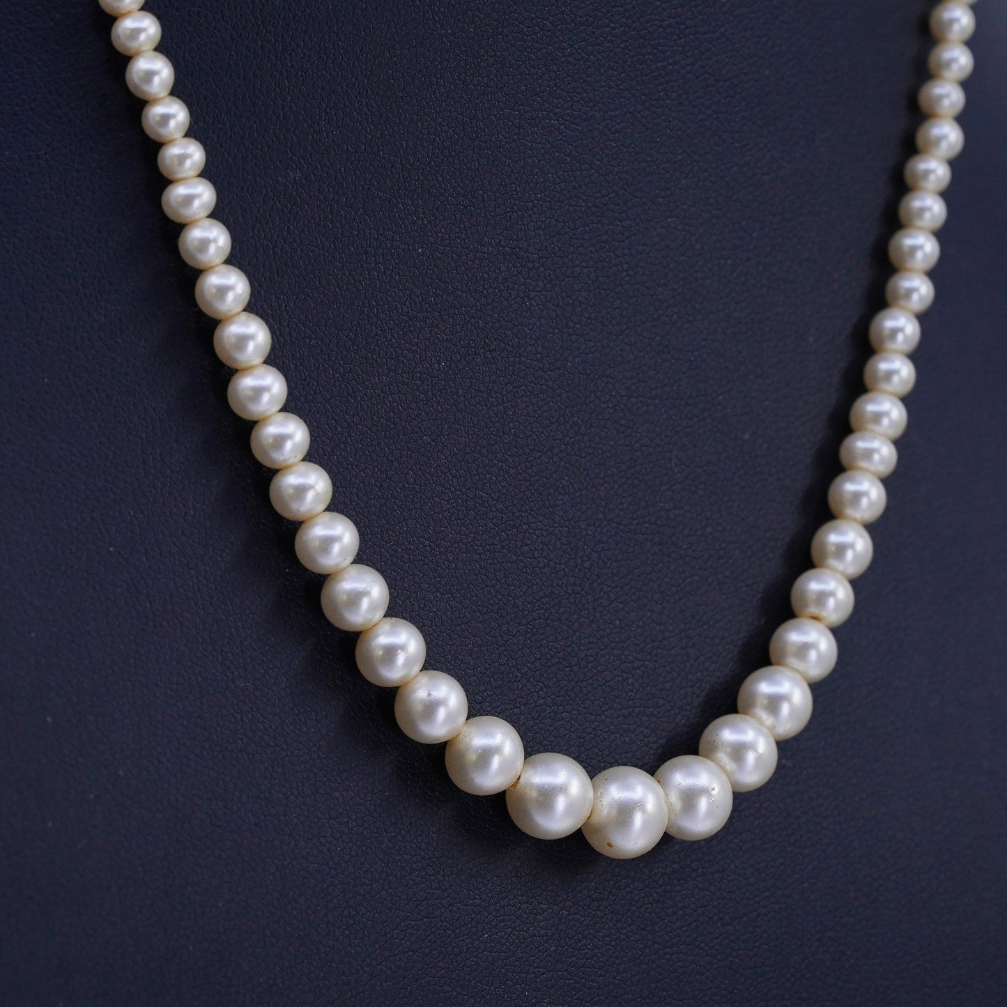 16”, vintage 1940s graduated faux pearl necklace with Sterling 925 silver clasp