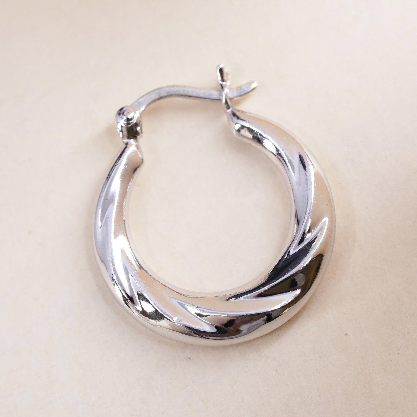 0.75", Vintage sterling silver loop single earring, twisted primitive hoop