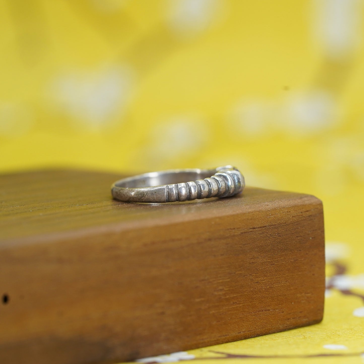 Size 7, vintage Sterling silver handmade ring, 925 band with amethyst