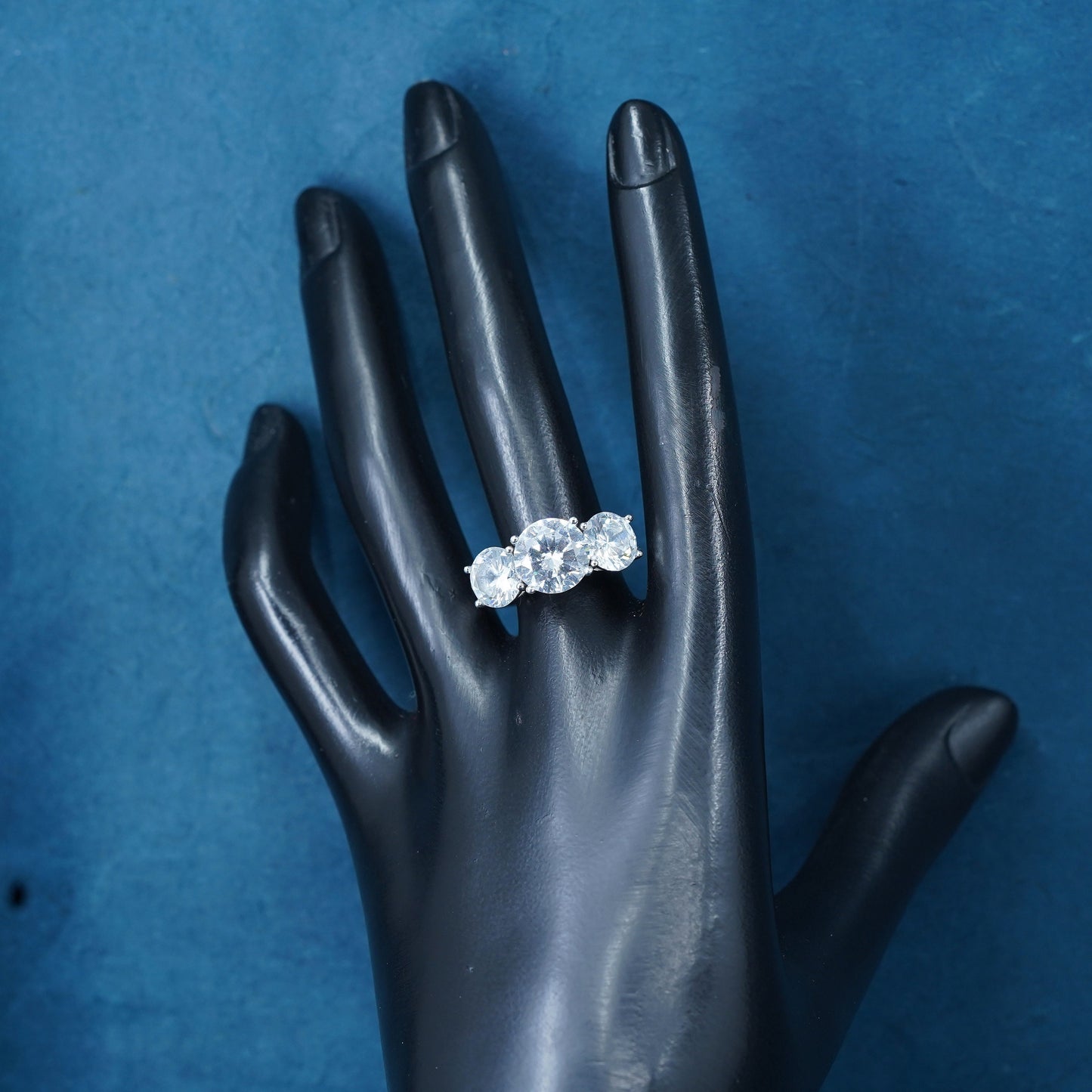 Size 8, vintage Sterling 925 silver handmade ring with cluster Cz