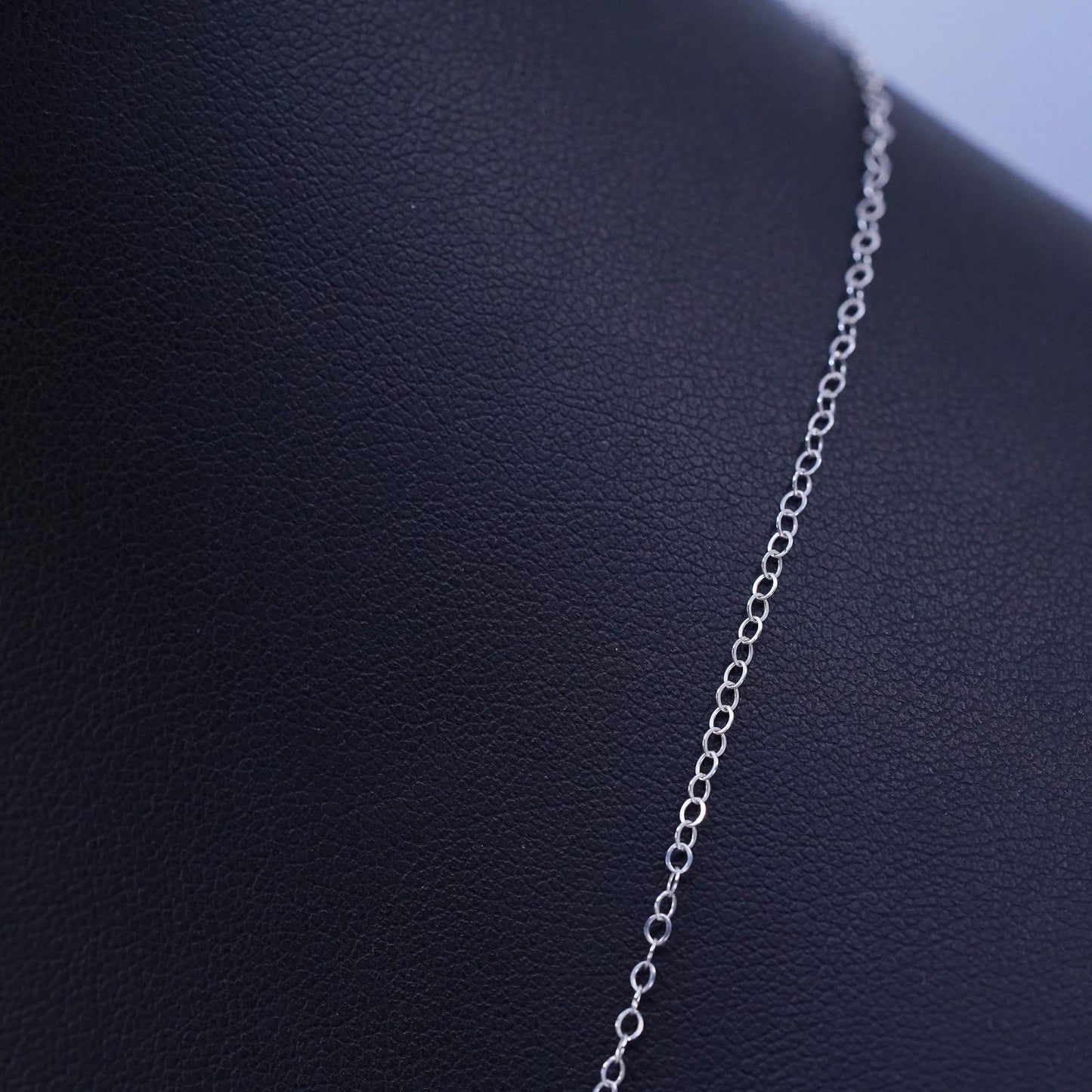 20” 1mm, vintage Italian Sterling 925 silver circle chain necklace
