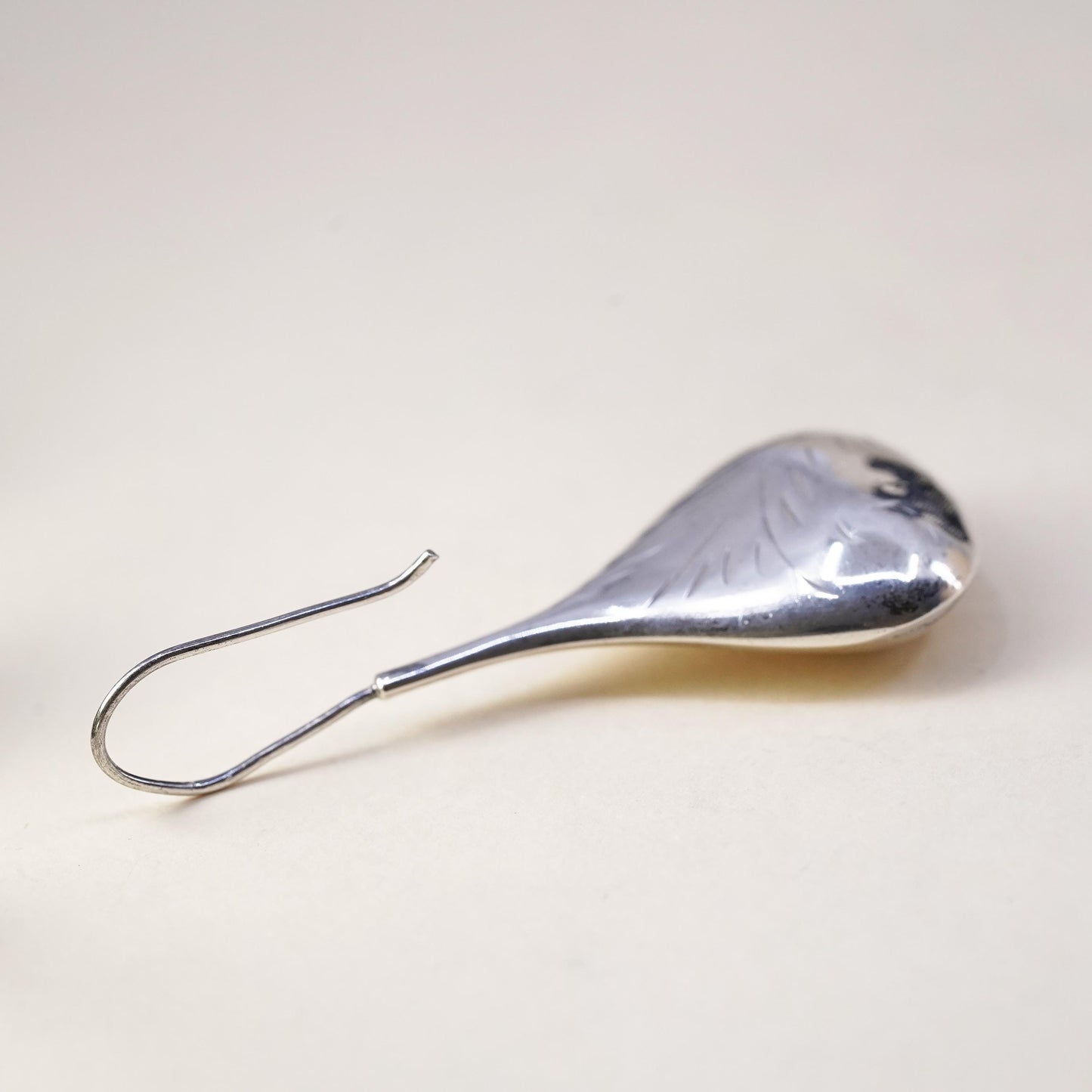 vintage modernist sterling silver 925 handmade single textured teardrop earring