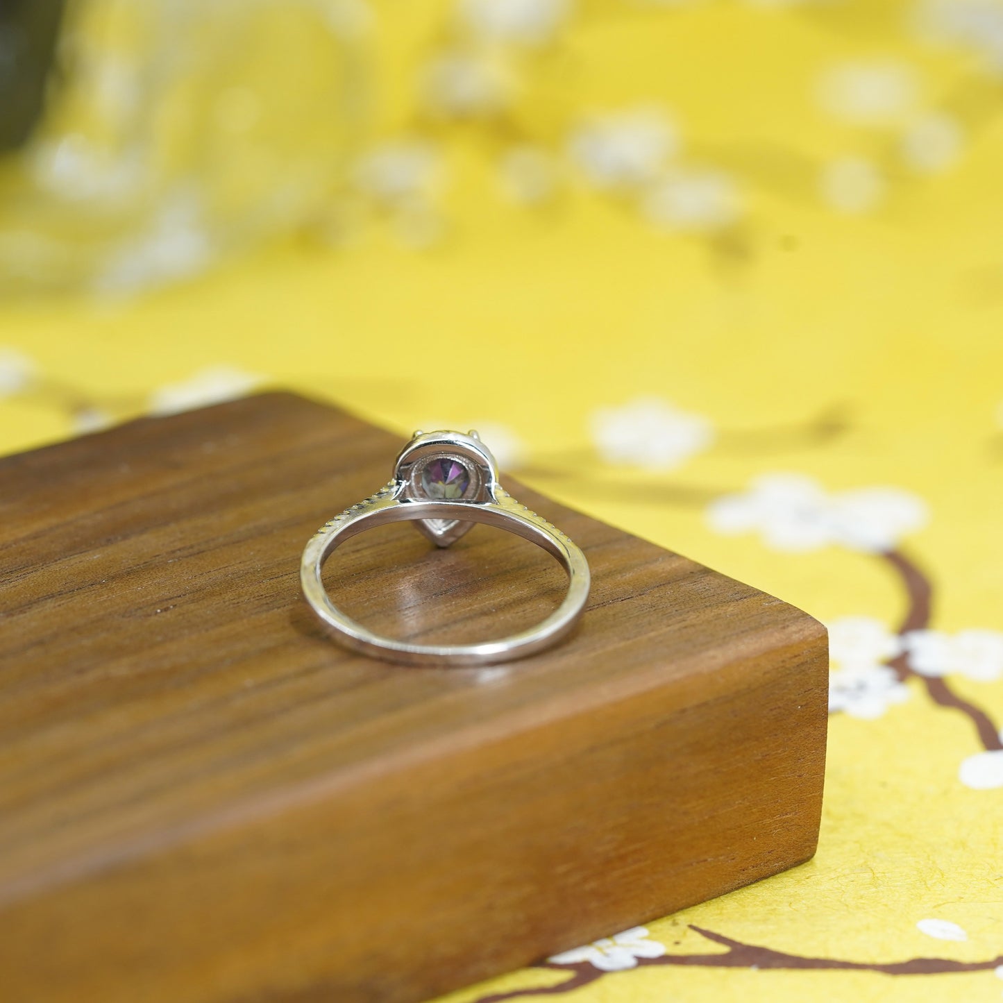 Size 10, vintage Sterling 925 silver ring with teardrop rainbow topaz and cz