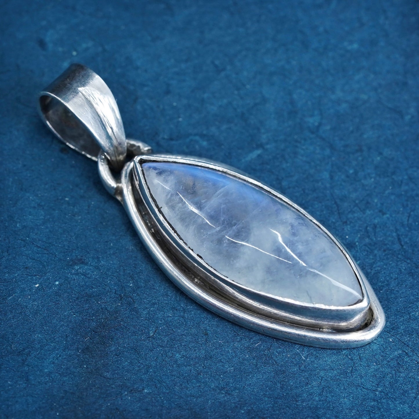 Vintage Sterling 925 silver handmade pendant with moonstone