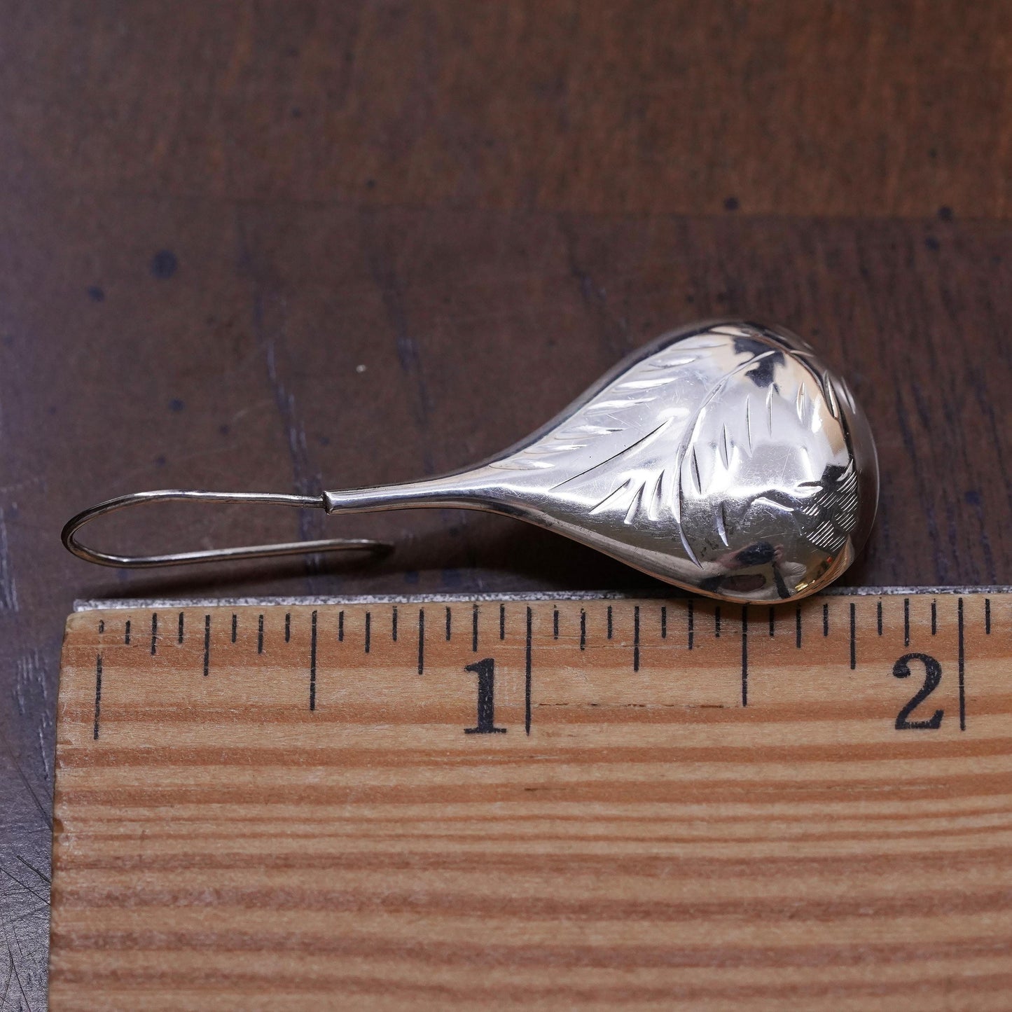 vintage modernist sterling silver 925 handmade single textured teardrop earring