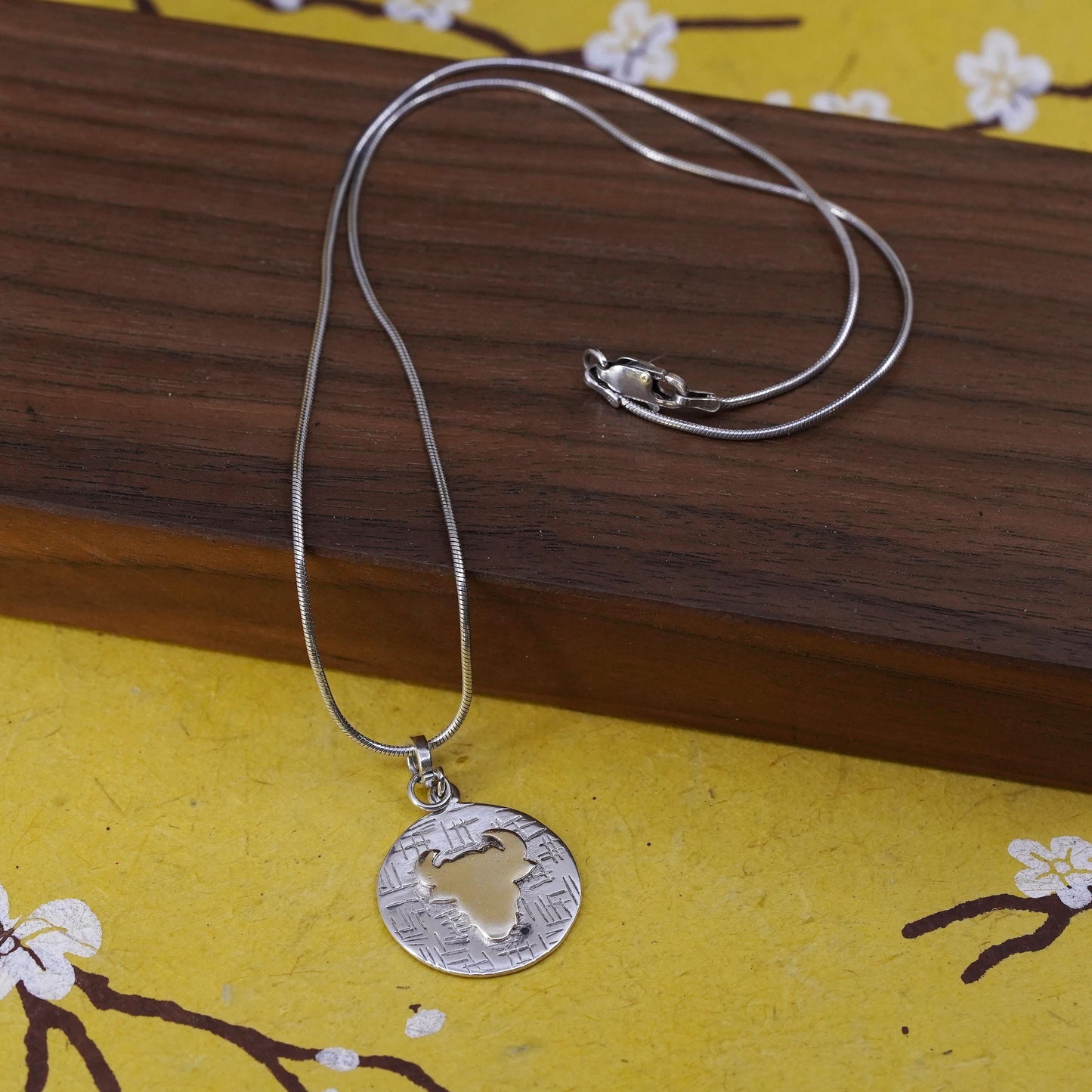 16", vintage two tone sterling 925 Silver snake chain necklace with ox pendant