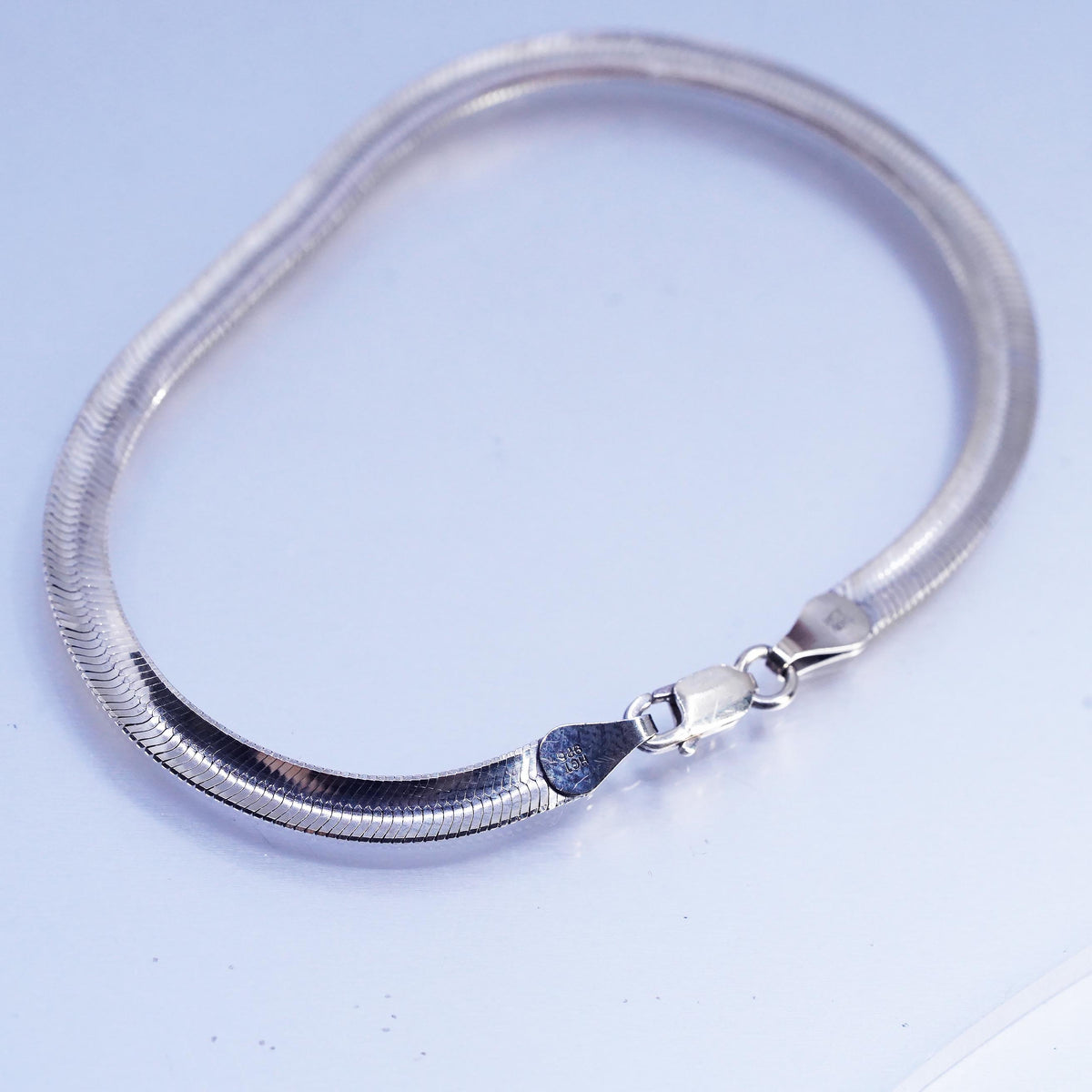 7.5", 5mm, Vintage Italian Sterling 925 silver herringbone bracelet
