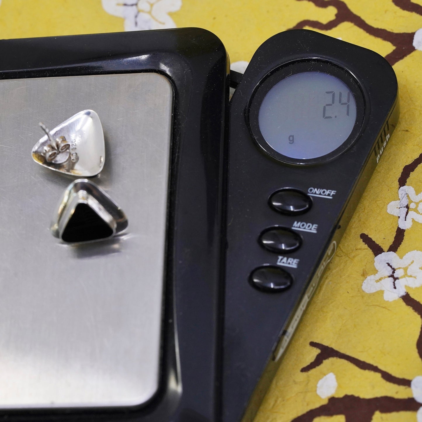 Jewelry Marked Cid (clyde Duneier) sterling 925 Silver onyx studs earrings