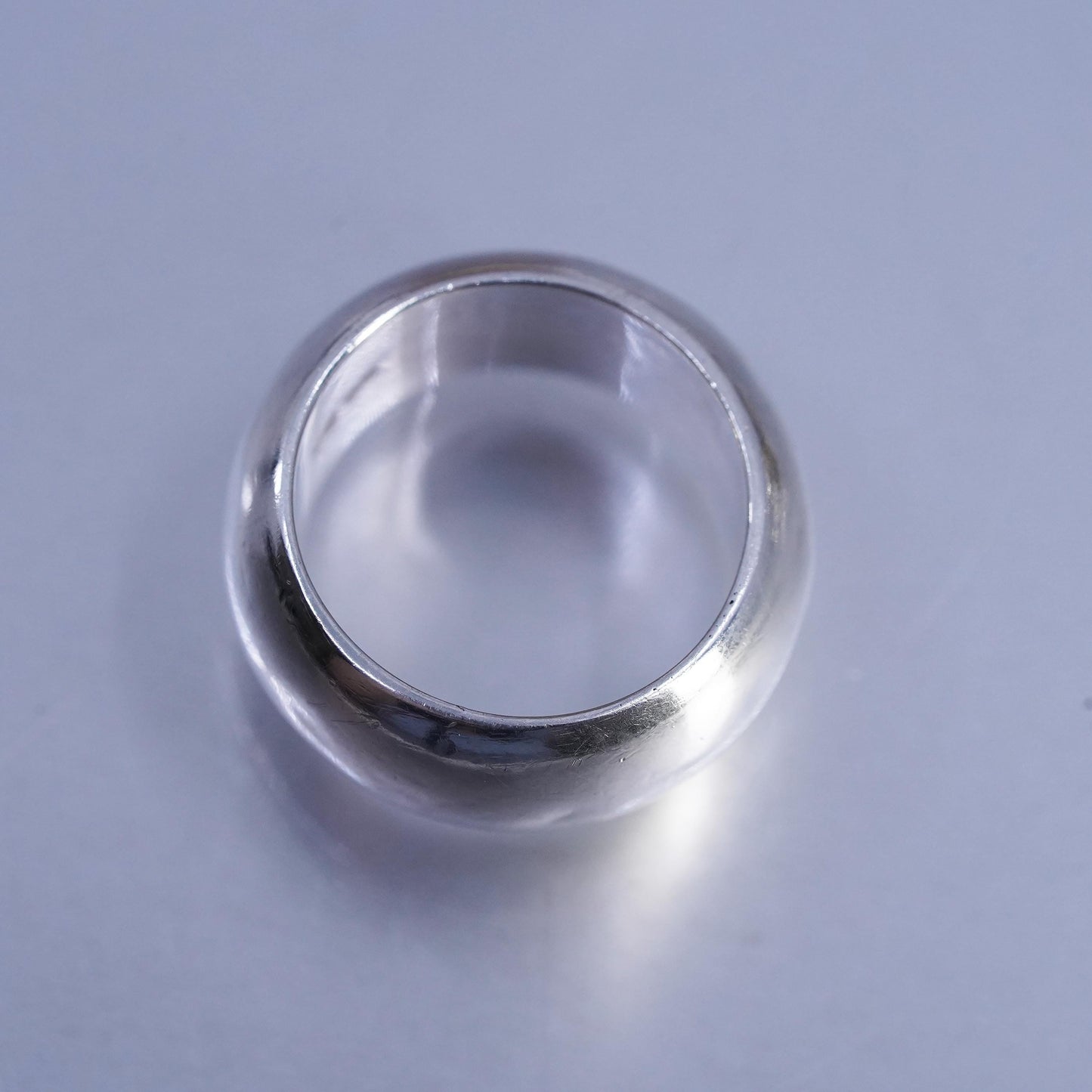 Size 8, vintage southwestern puffy Sterling 925 silver statement ring, band