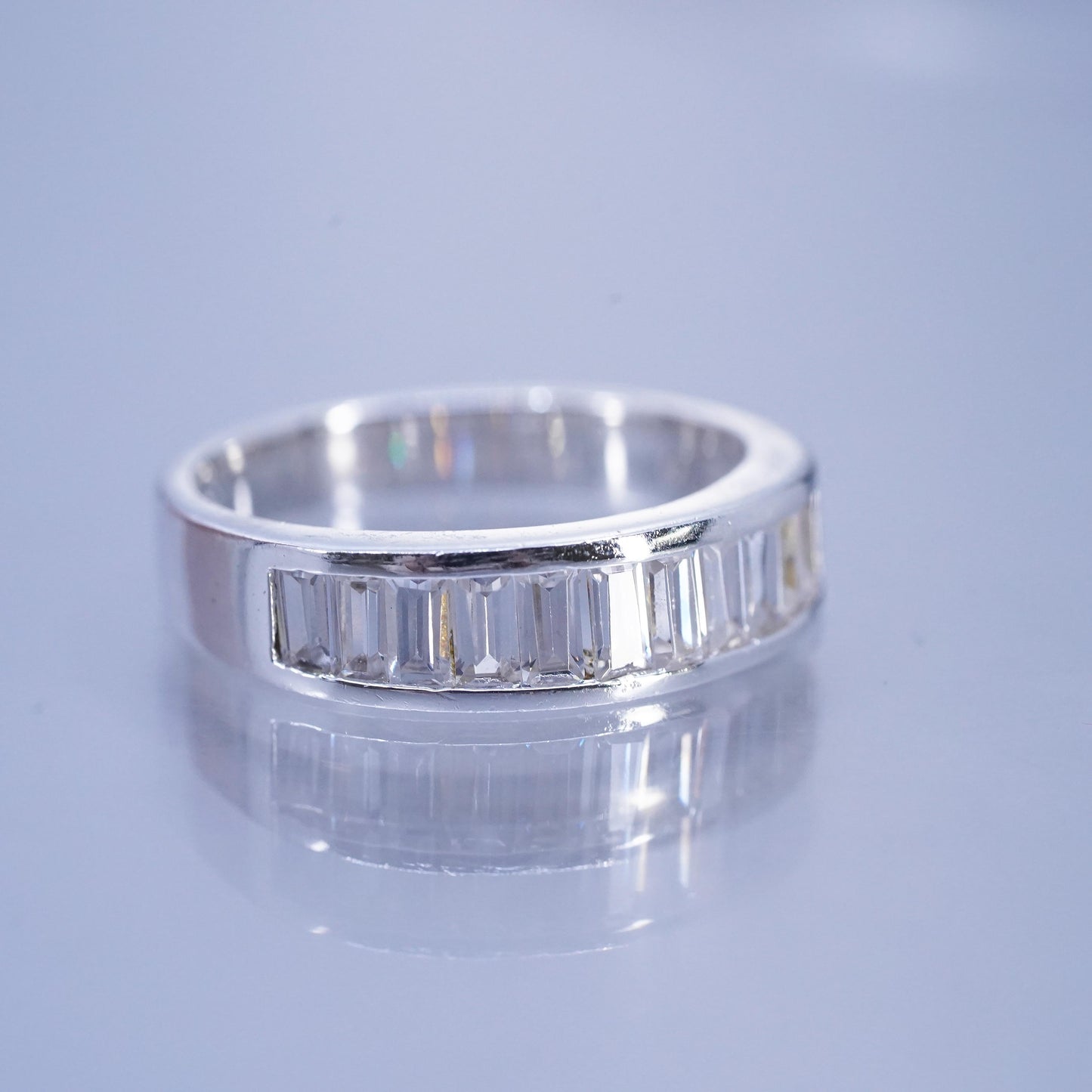 Size 8, vintage Sterling 925 silver handmade band ring with cluster Cz