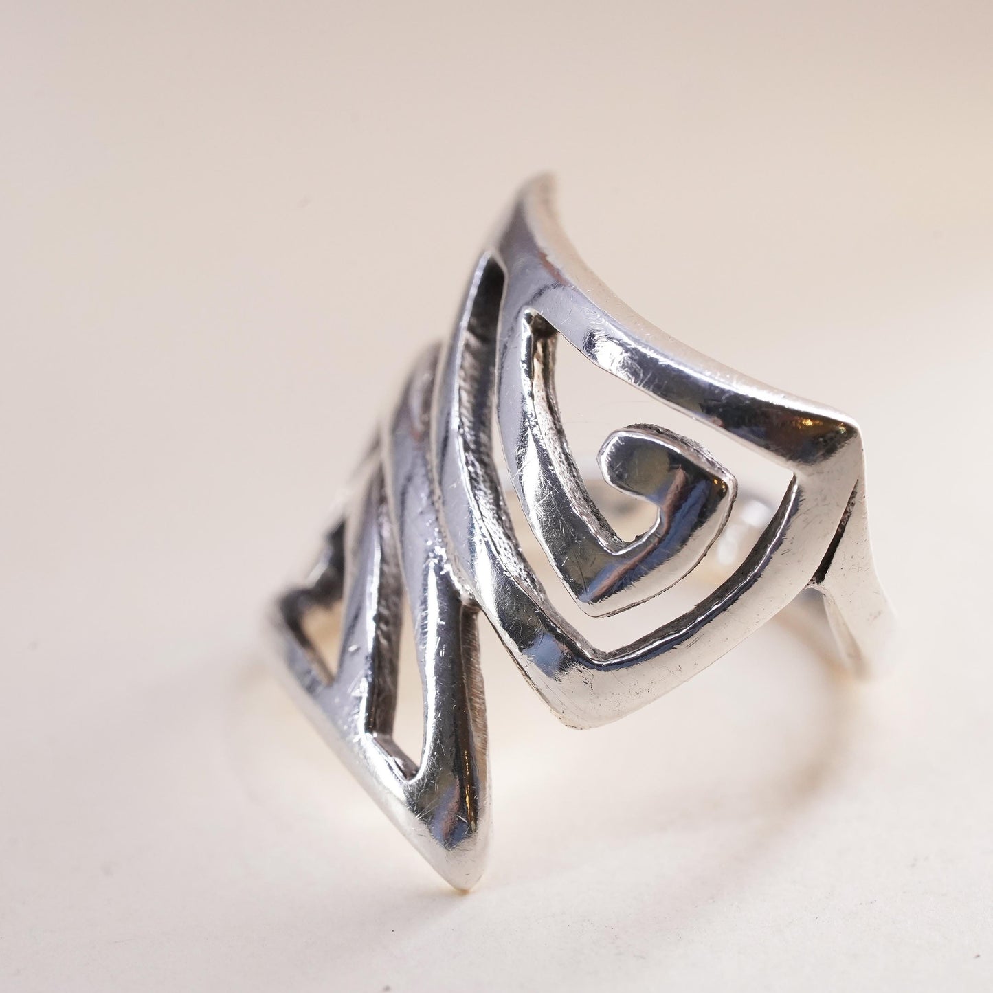 Size 4.25, vintage sterling silver handmade ring, 925 swirly Greek key band