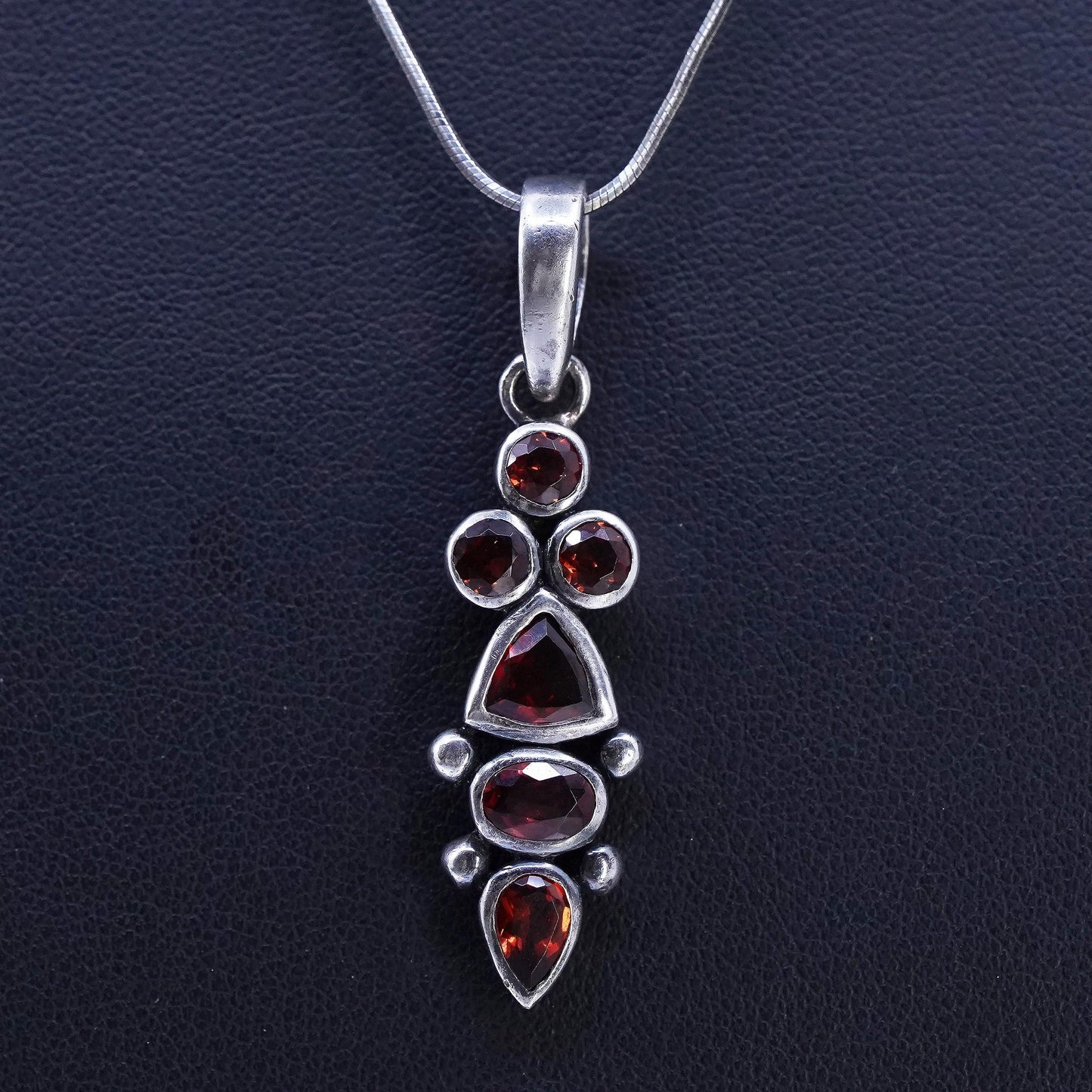 16", Vintage sterling 925 Silver snake chain necklace with garnet pendant